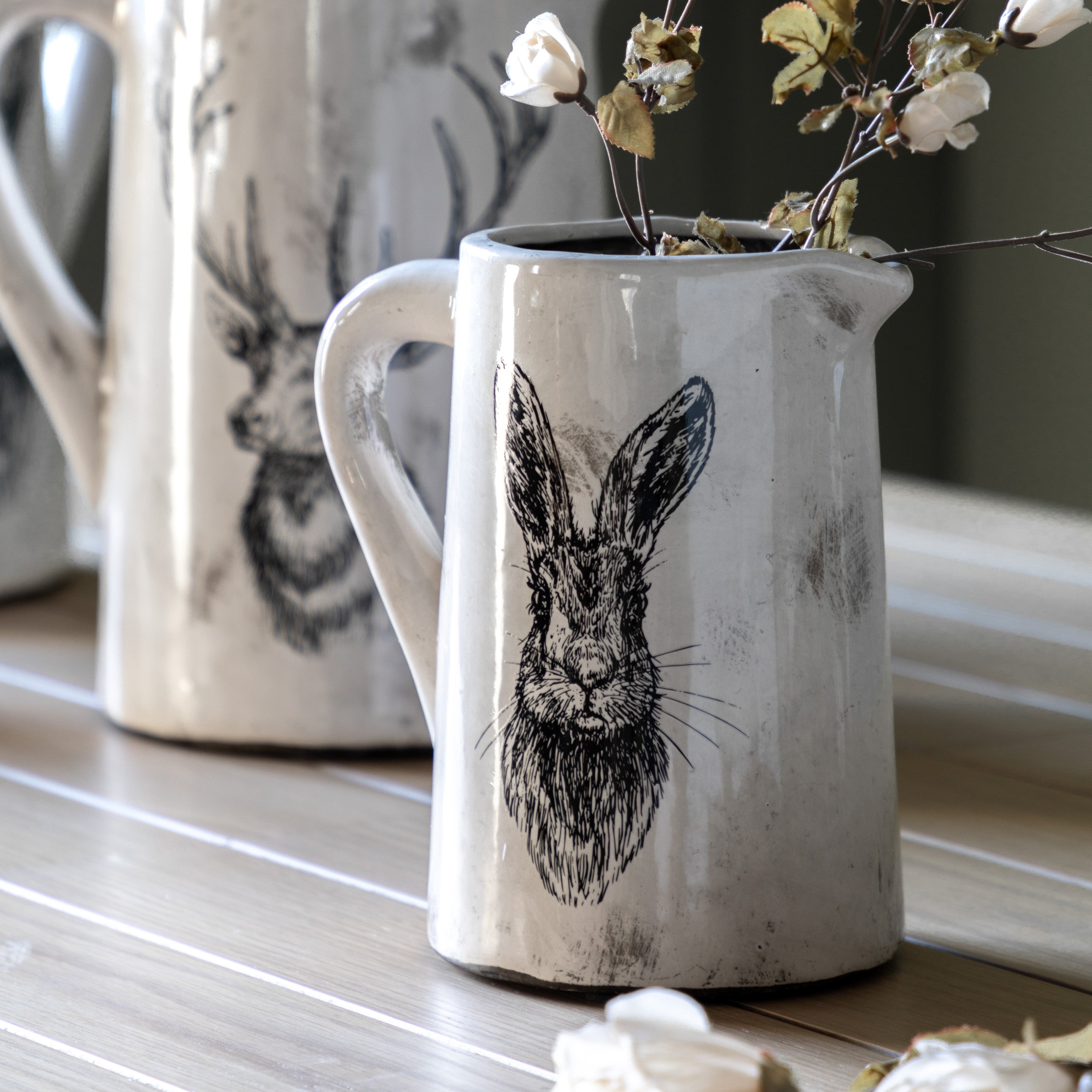 Hare Distressed Pitcher Vase Whiteblack