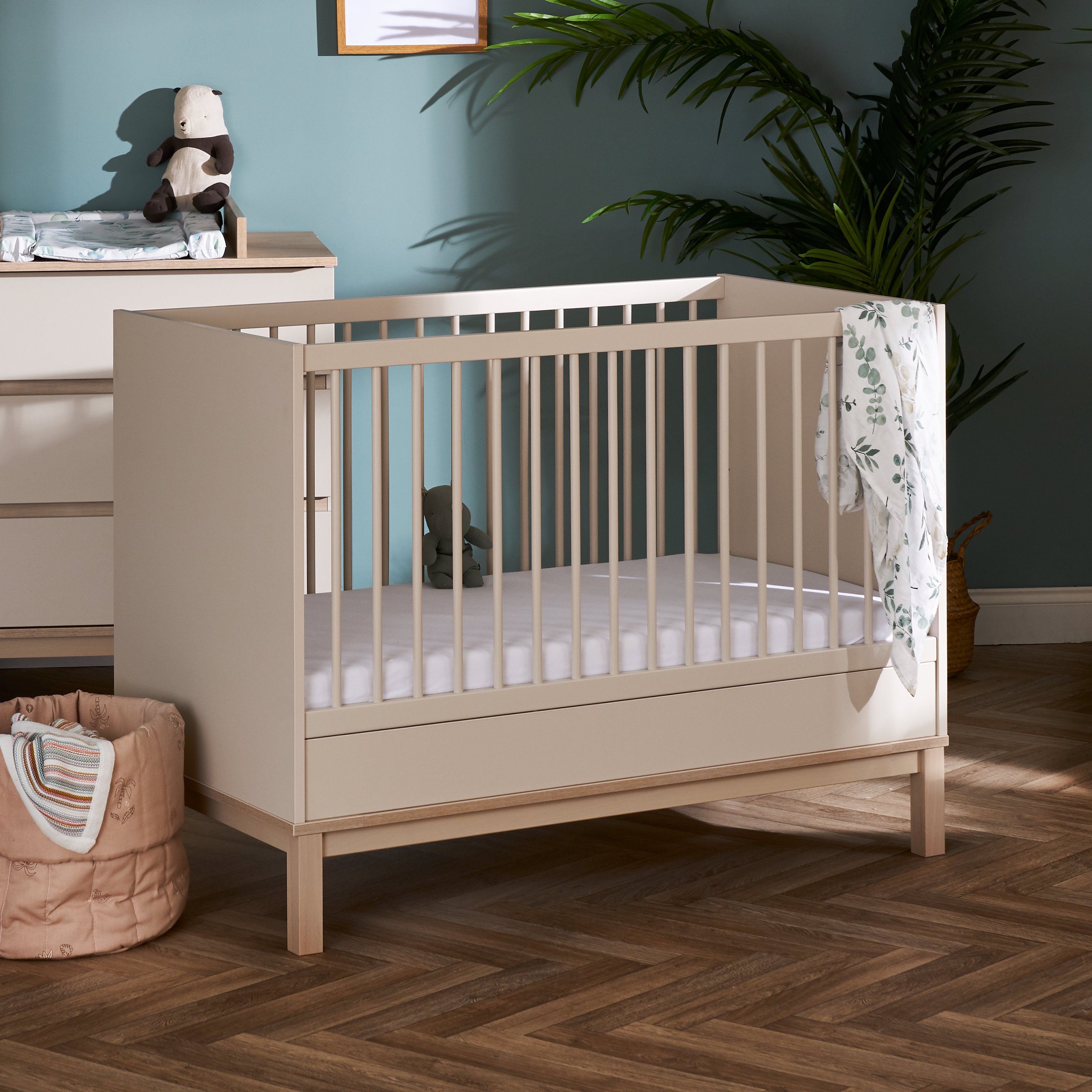 Obaby Astrid Mini Cot Bed | Dunelm