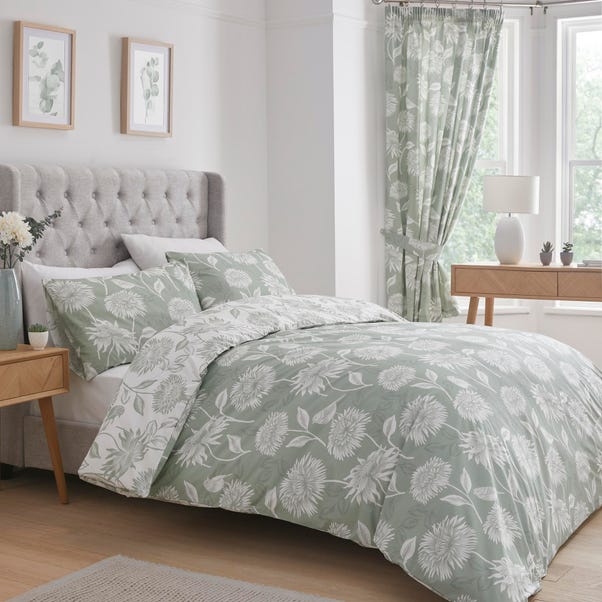 Chrysanthemum Easy Care Green Duvet Cover and Pillowcase Set image 1 of 6