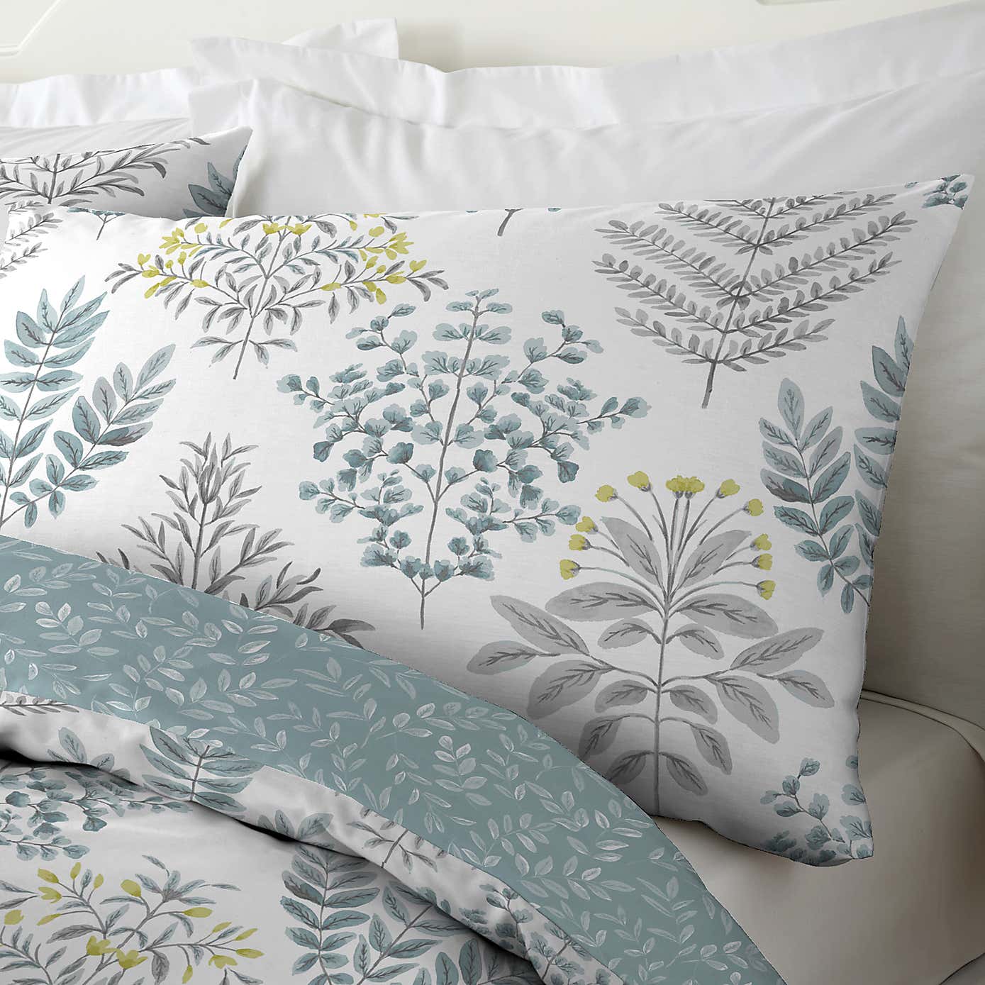 Carousel zoom image position 3 of 5