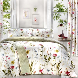 Spring Glade Easy Care Multicoloured Duvet Cover And Pillowcase Set