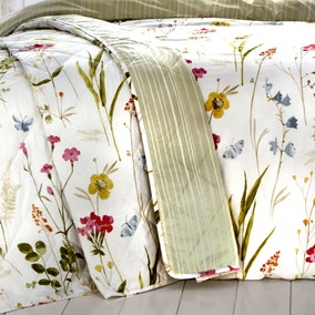 Spring Glade Quilted Bedspread 200cm x 230cm