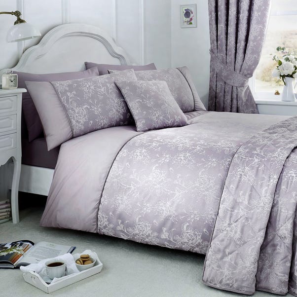 Dreams and Drapes Woven Jasmine Lavender Duvet Cover and Pillowcase Set image 1 of 2