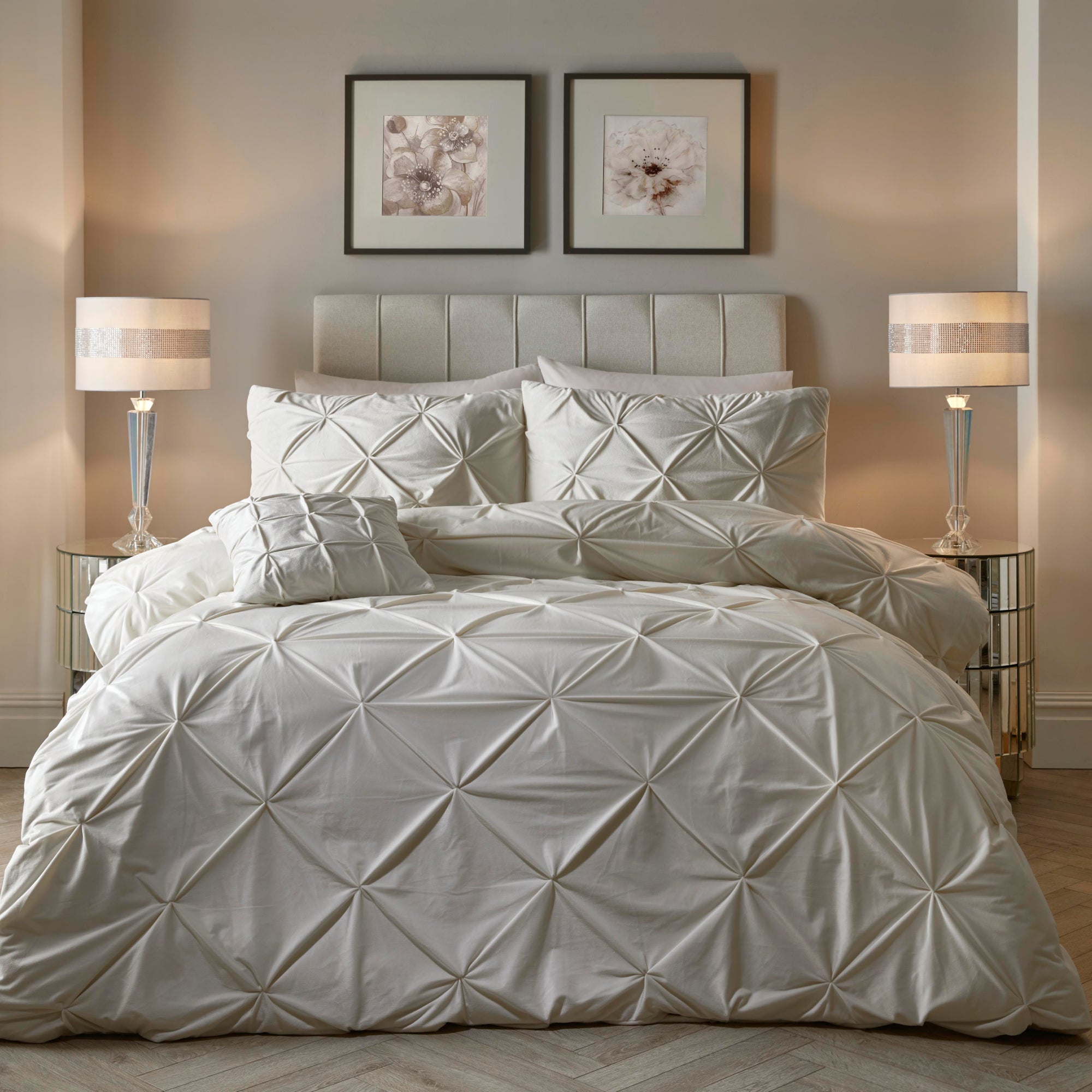 Soiree Mira Ivory Duvet Cover And Pillowcase Set Ivory