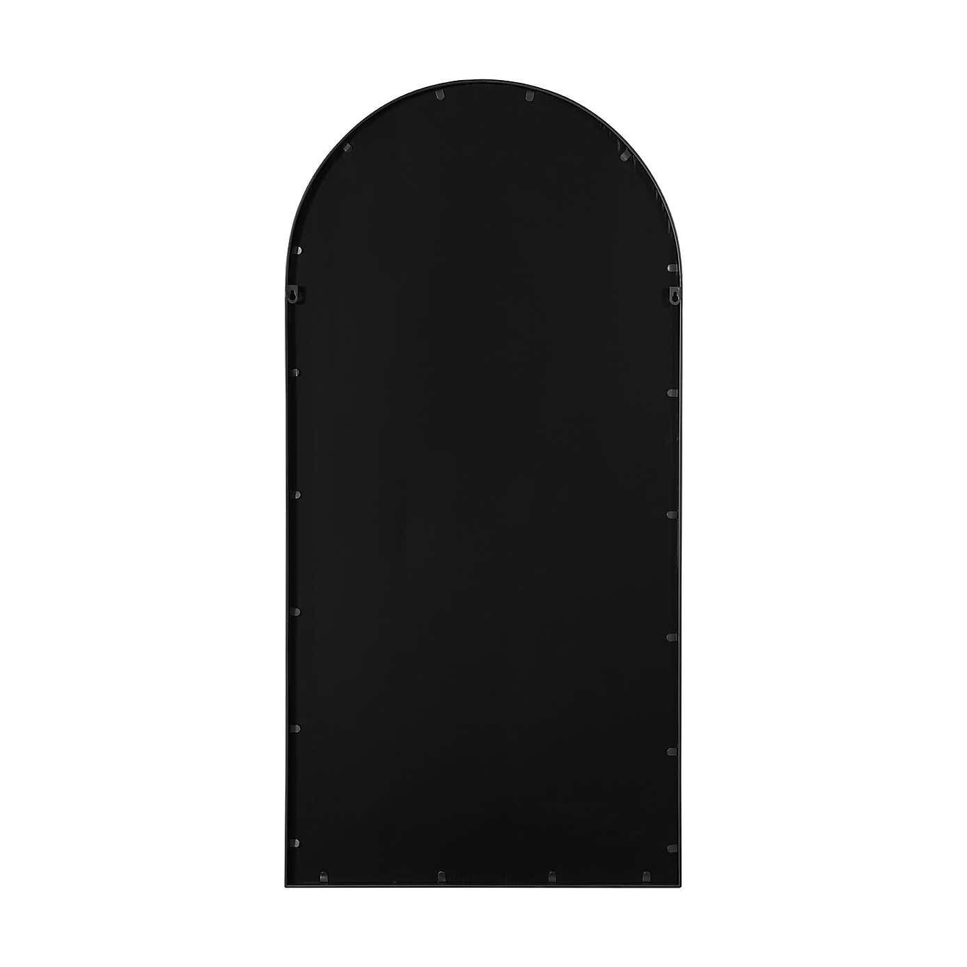 Carousel zoom image position 4 of 4