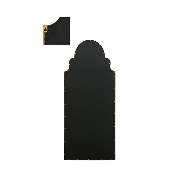 Carousel zoom image position 4 of 4