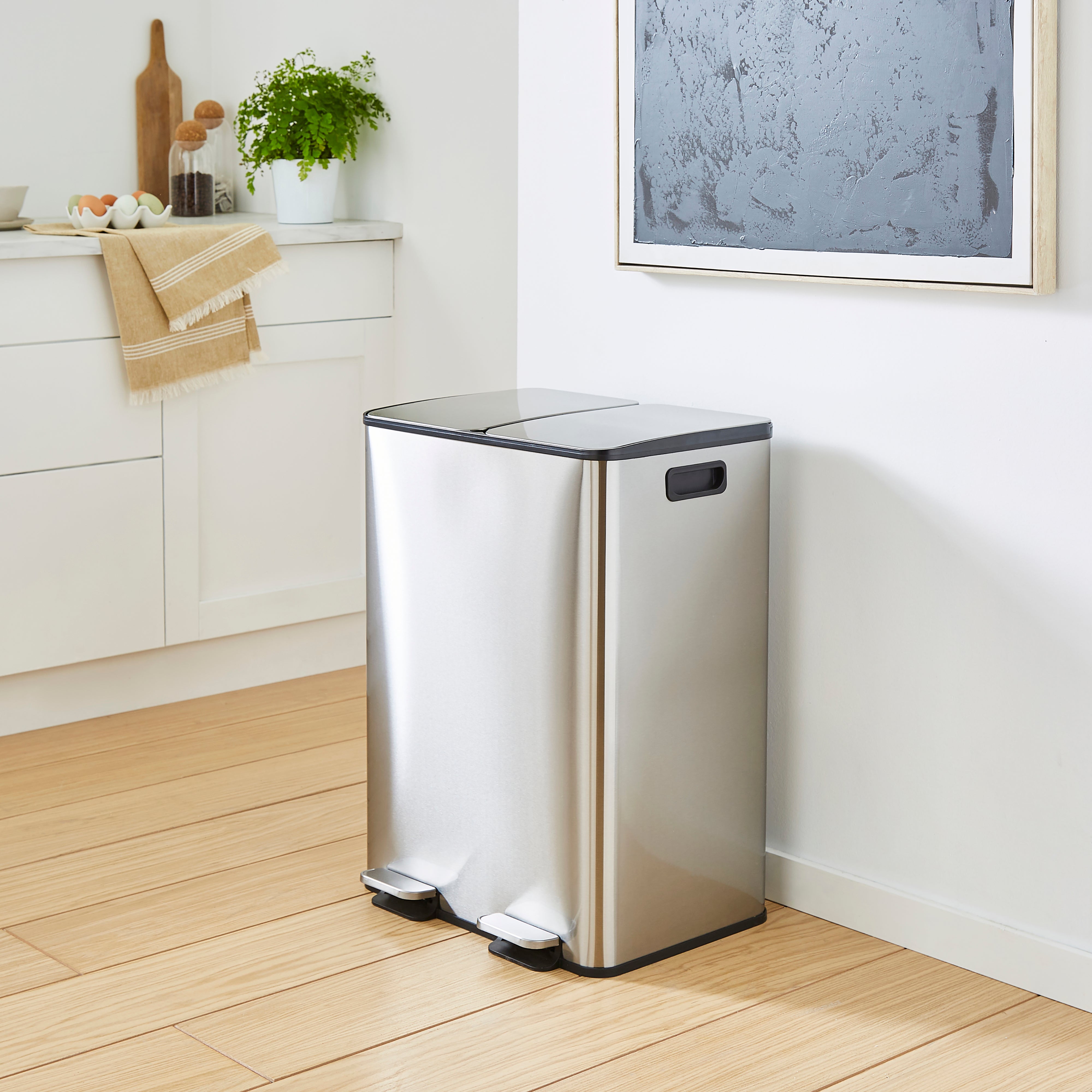 Curve 3030 Litre Stainless Steel Pedal Bin