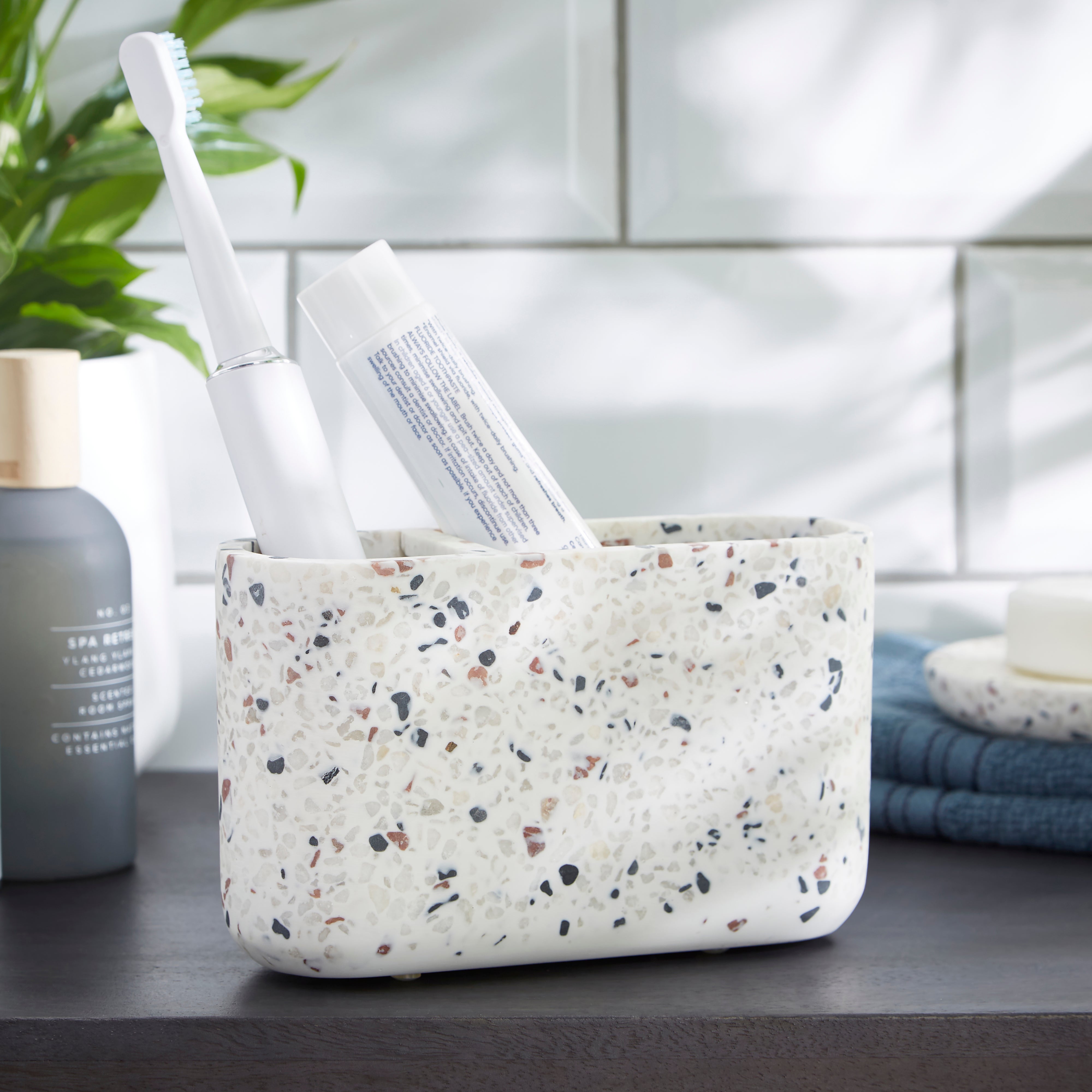 Terrazzo Natural Double Toothbrush Holder