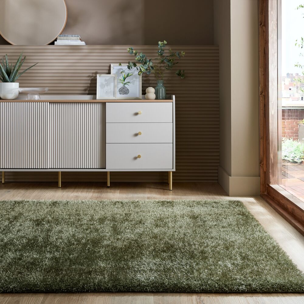 Indulgence Shaggy Rug Green