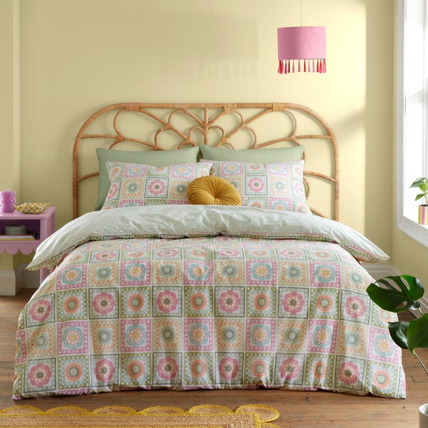 Catherine Lansfield Crochet Print Green Duvet Cover and Pillowcase Set image 1 of 6