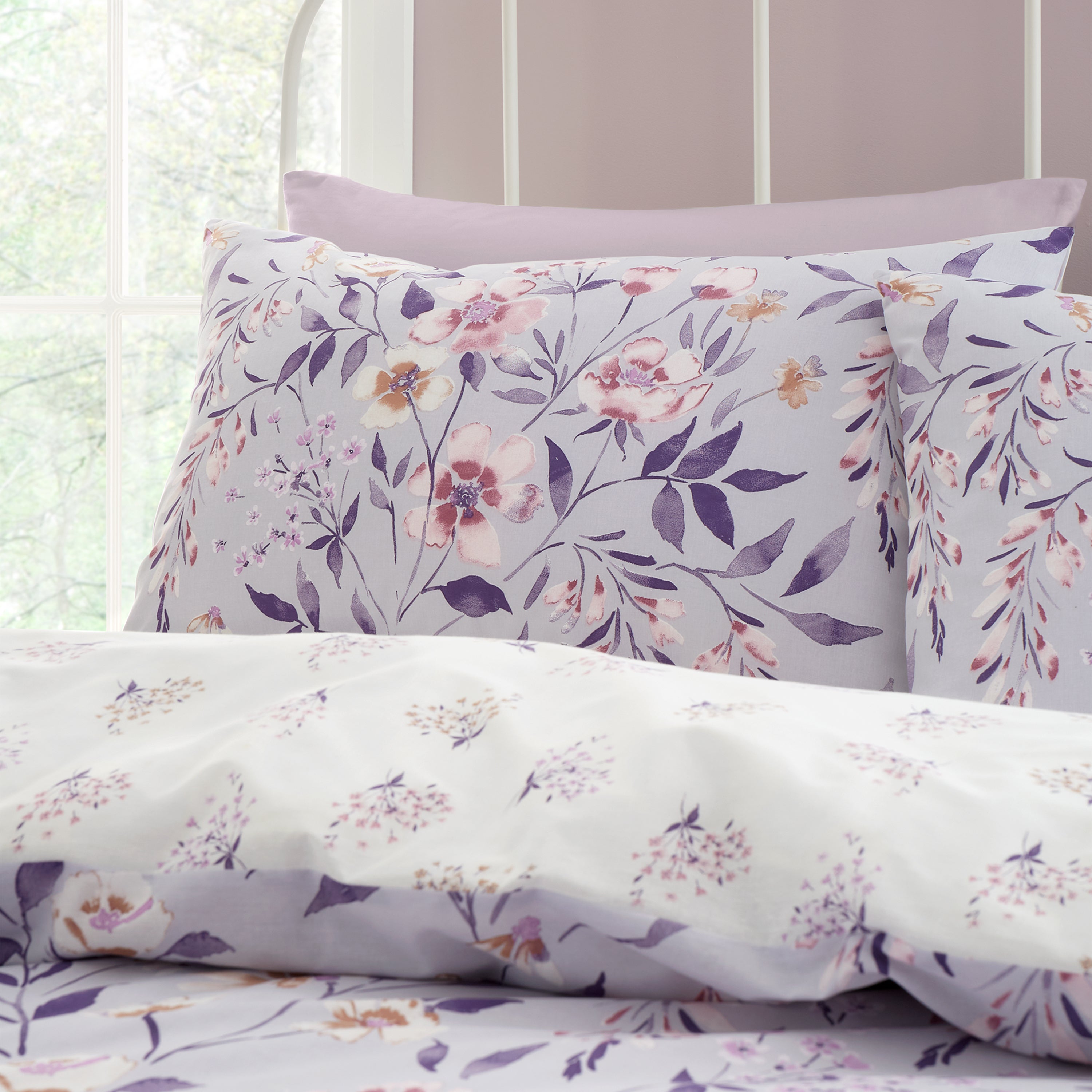 Catherine Lansfield Isadora Floral Lilac Duvet Cover and Pillowcase Set ...