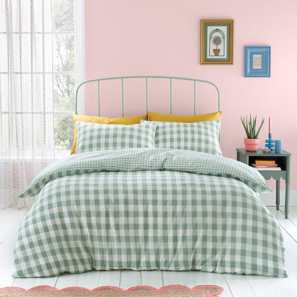 Catherine Lansfield Seersucker Gingham Check Green Duvet Cover and Pillowcase Set image 1 of 5