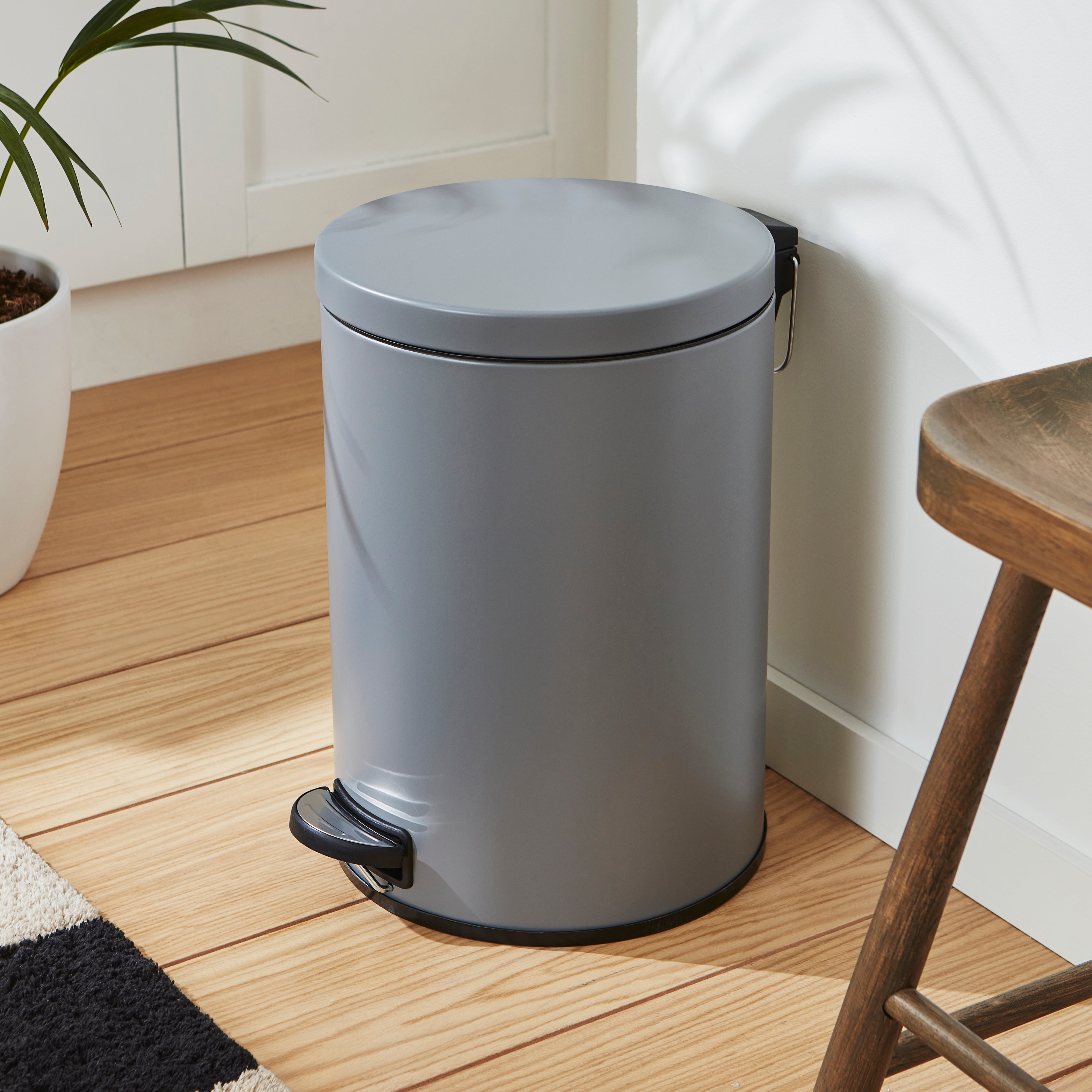 20 Litre Pedal Bin