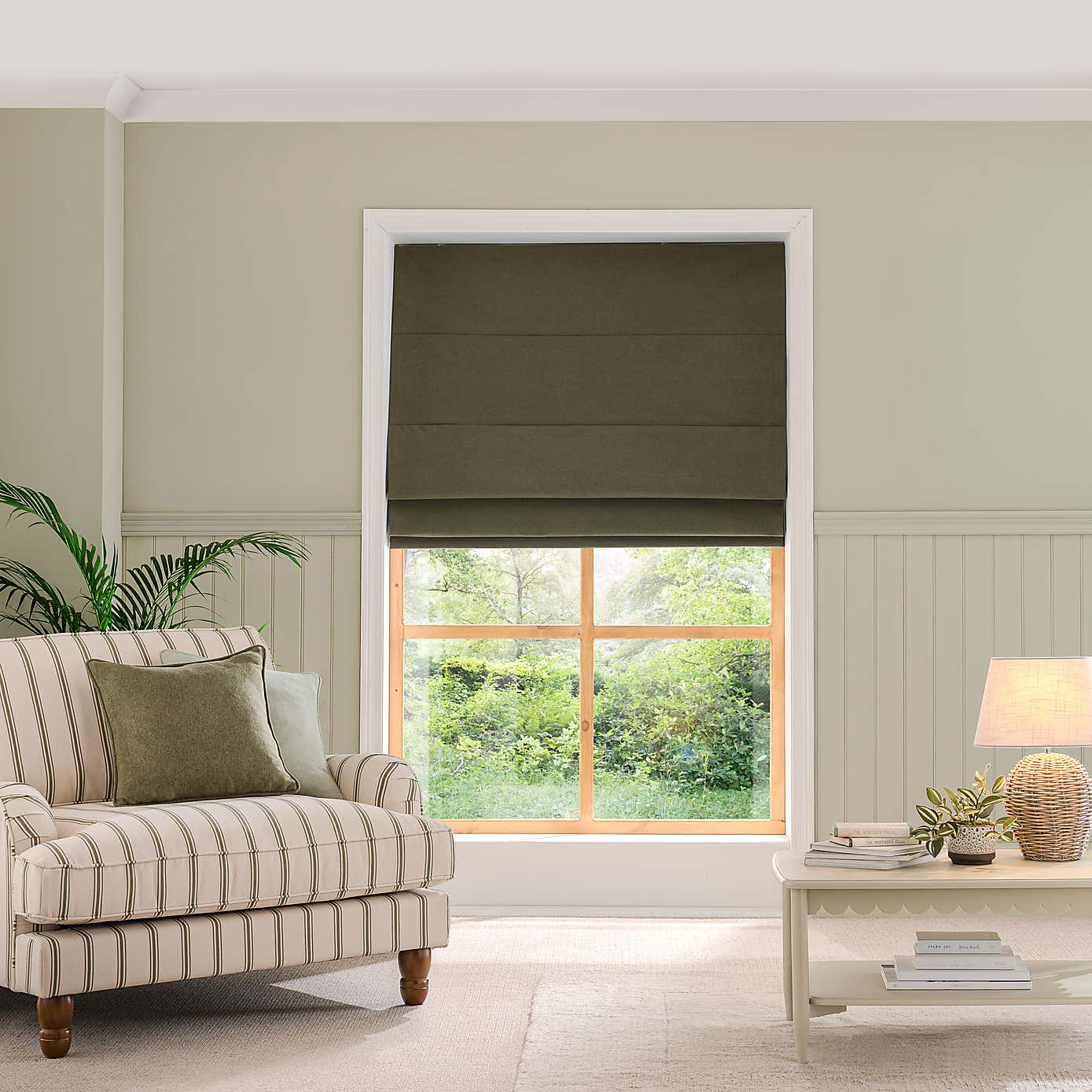 Carousel zoom image position 7 of 7