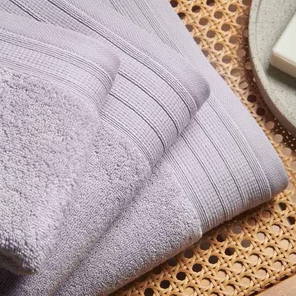 Photo 2 of Edited Life Organic Cotton Towel Photo 2 of Edited Life Organic Cotton Towel