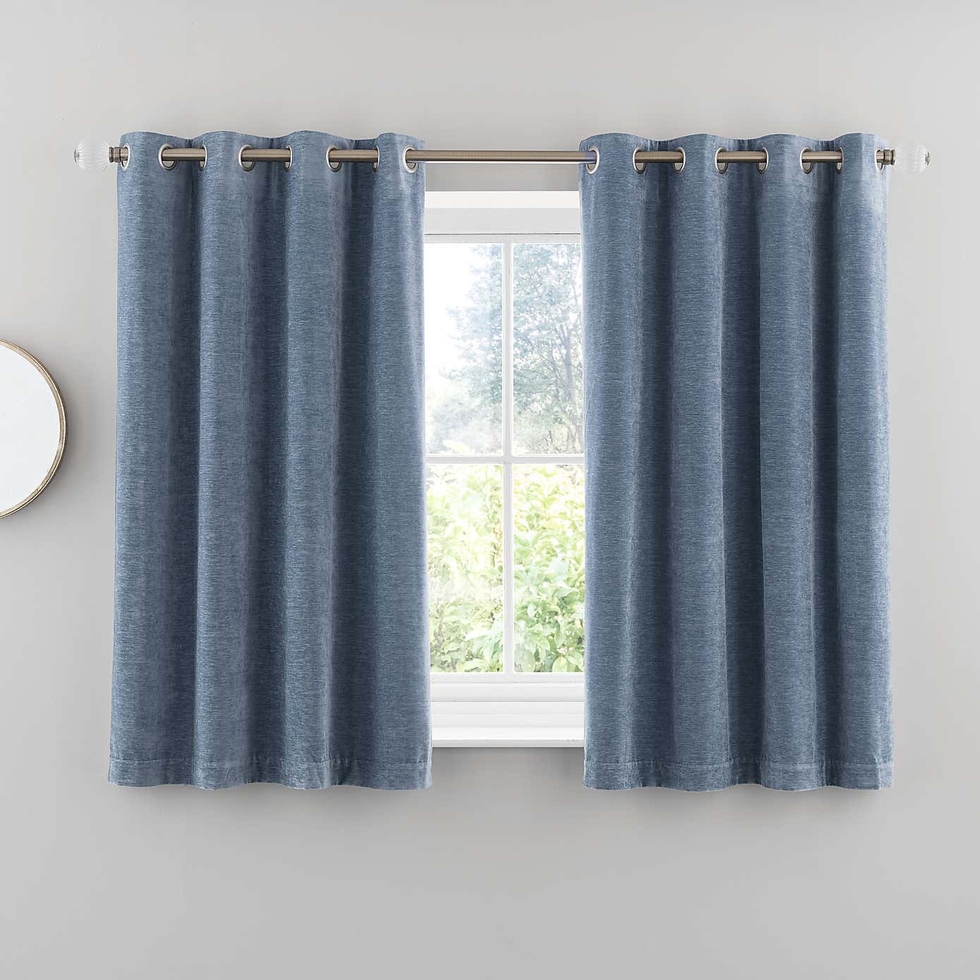 Carousel zoom image position 5 of 7