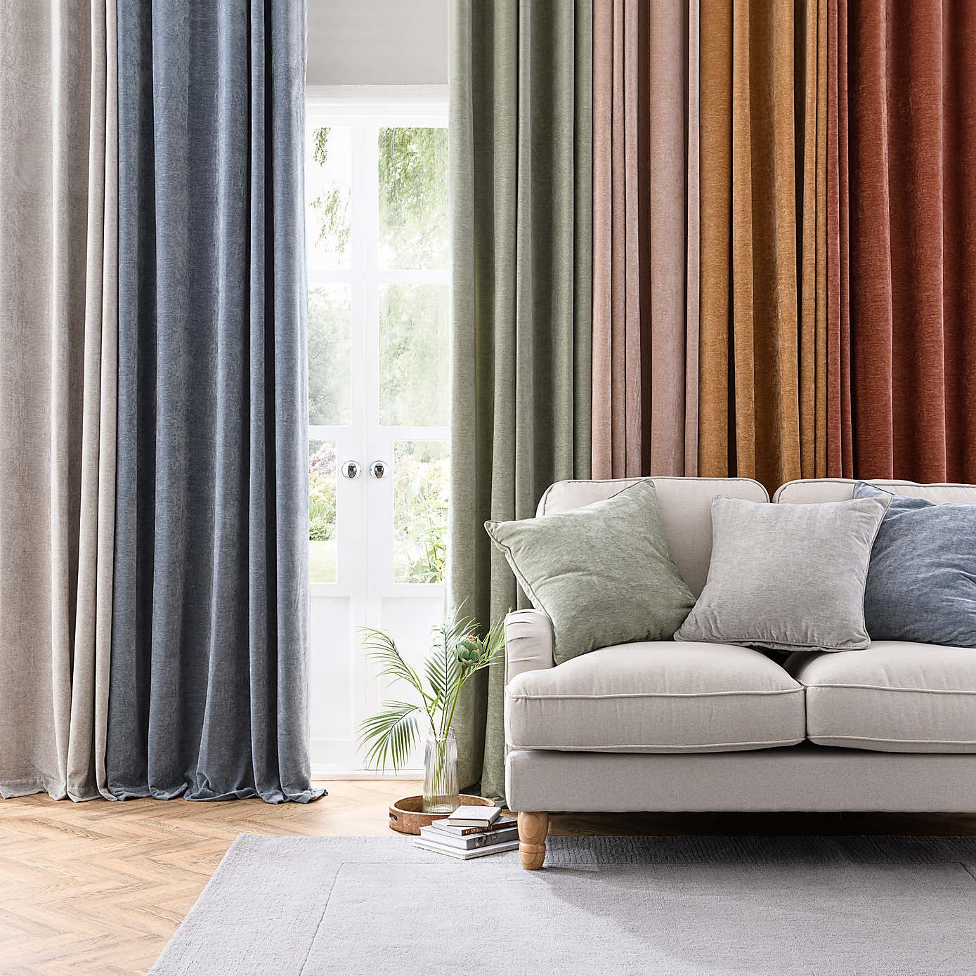 Carousel zoom image position 7 of 7