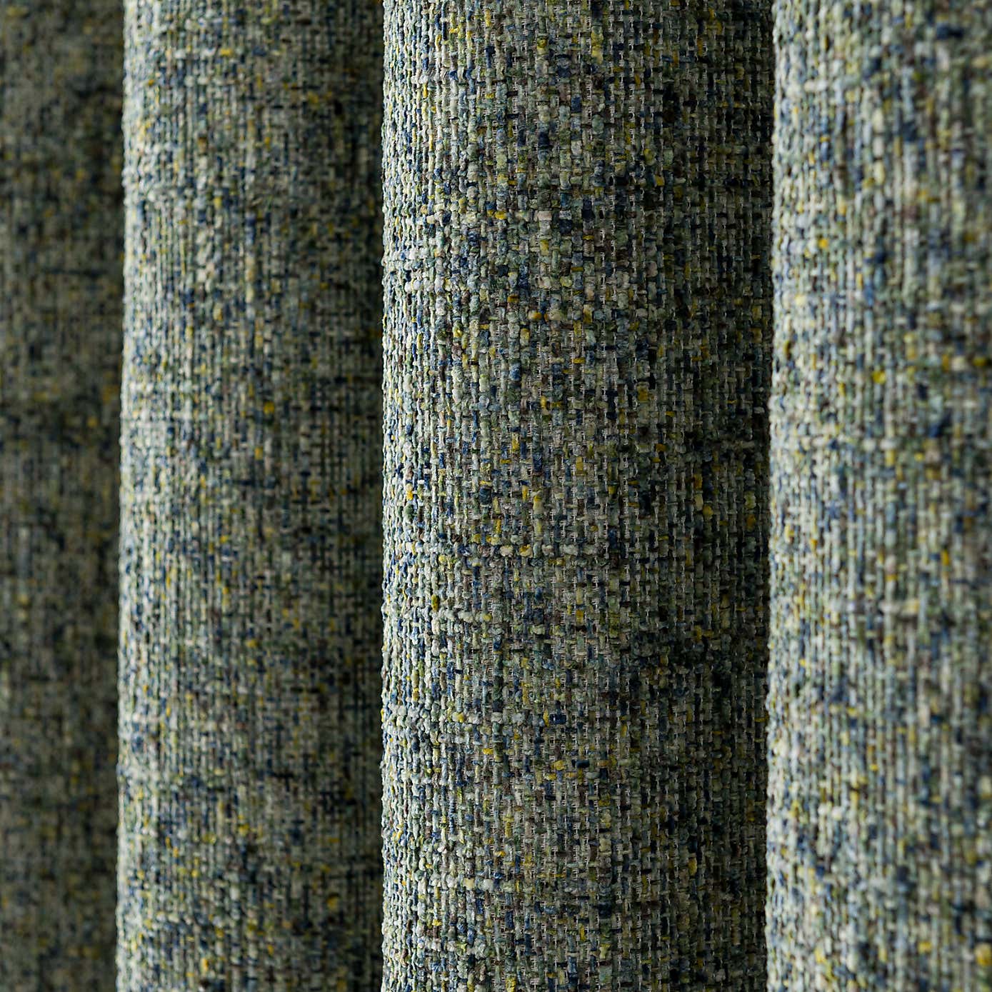 Carousel zoom image position 3 of 6