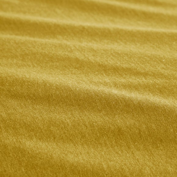 Carousel navigation image position 2 of 3