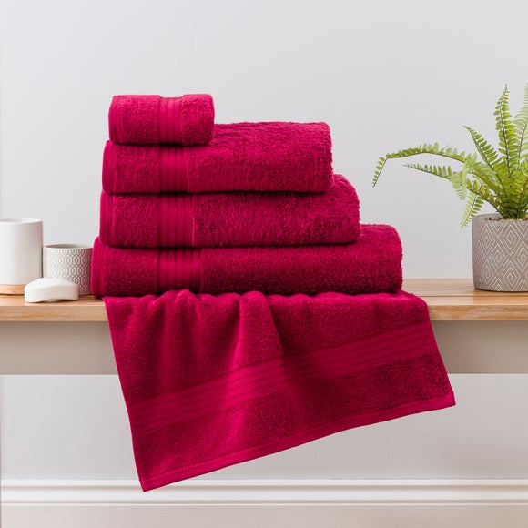 Red Bath Towels | Dunelm