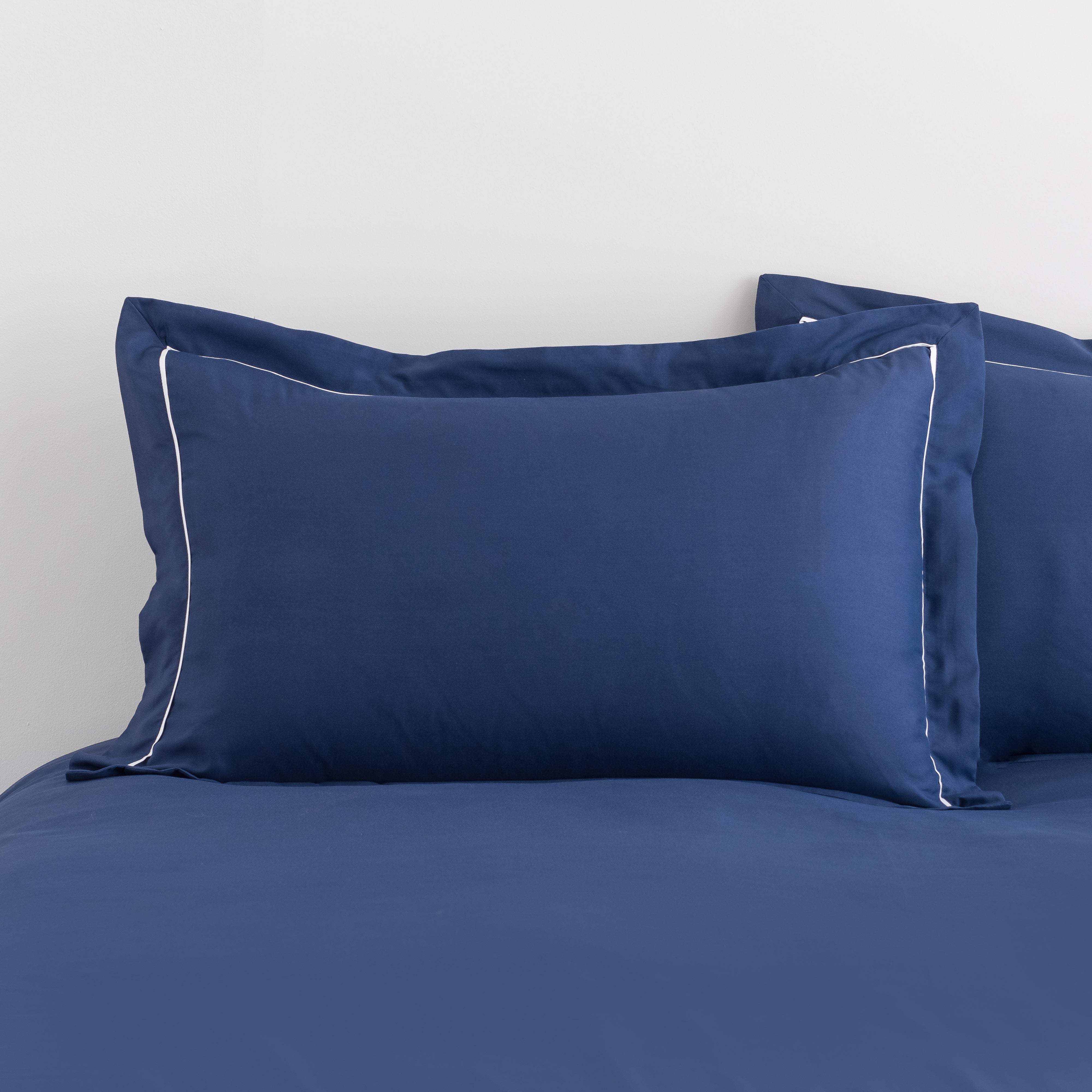 Ryleigh Oxford Pillowcase Navy Blue