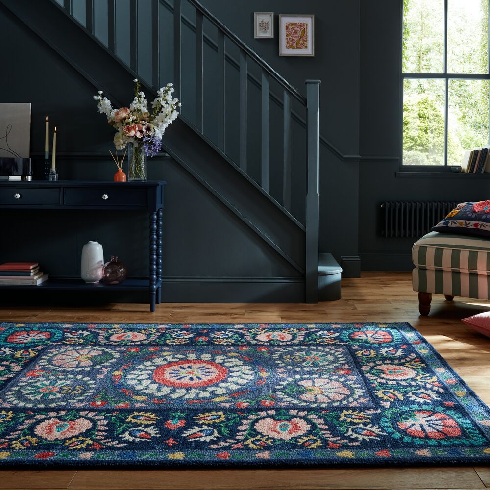 Hani Floral Wool Rug Navy