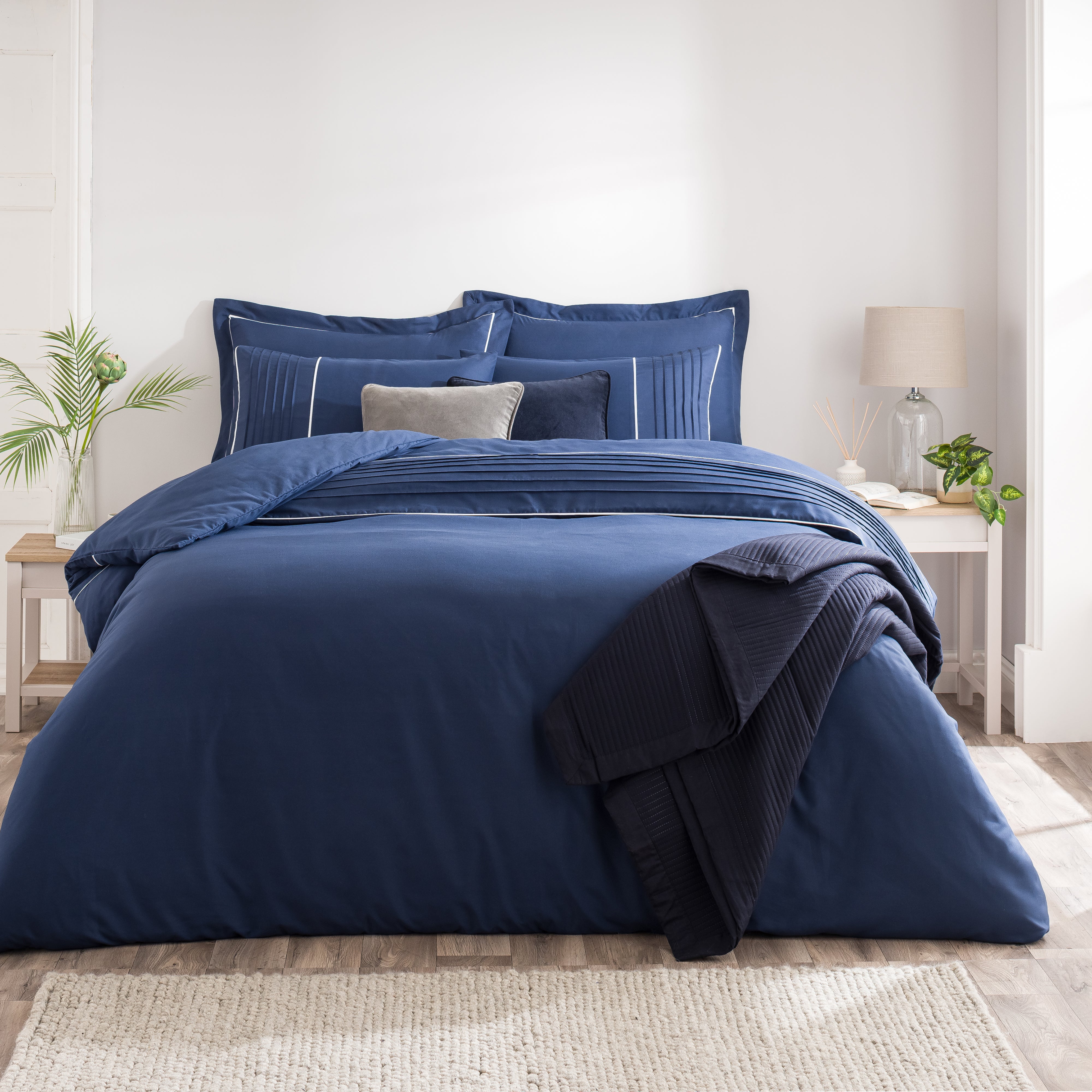 Ryleigh Navy Duvet Cover And Pillowcase Set Navy Blue