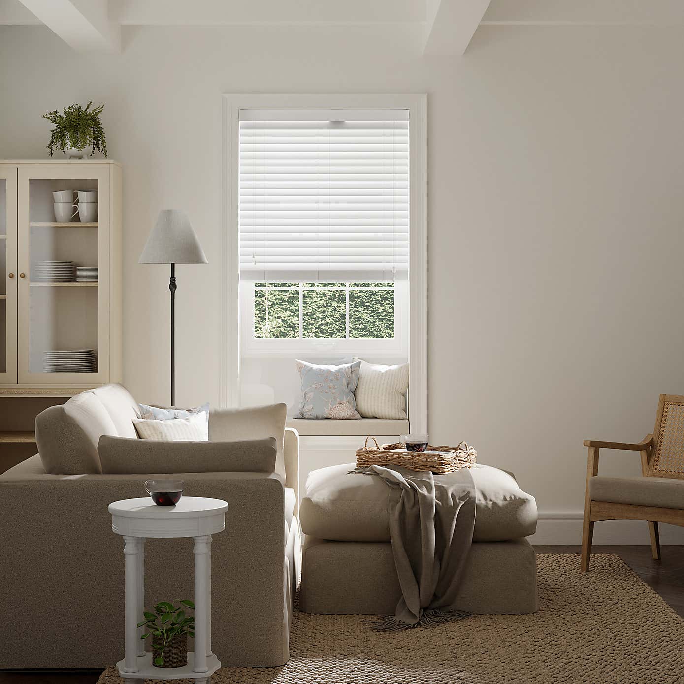 Carousel zoom image position 2 of 4