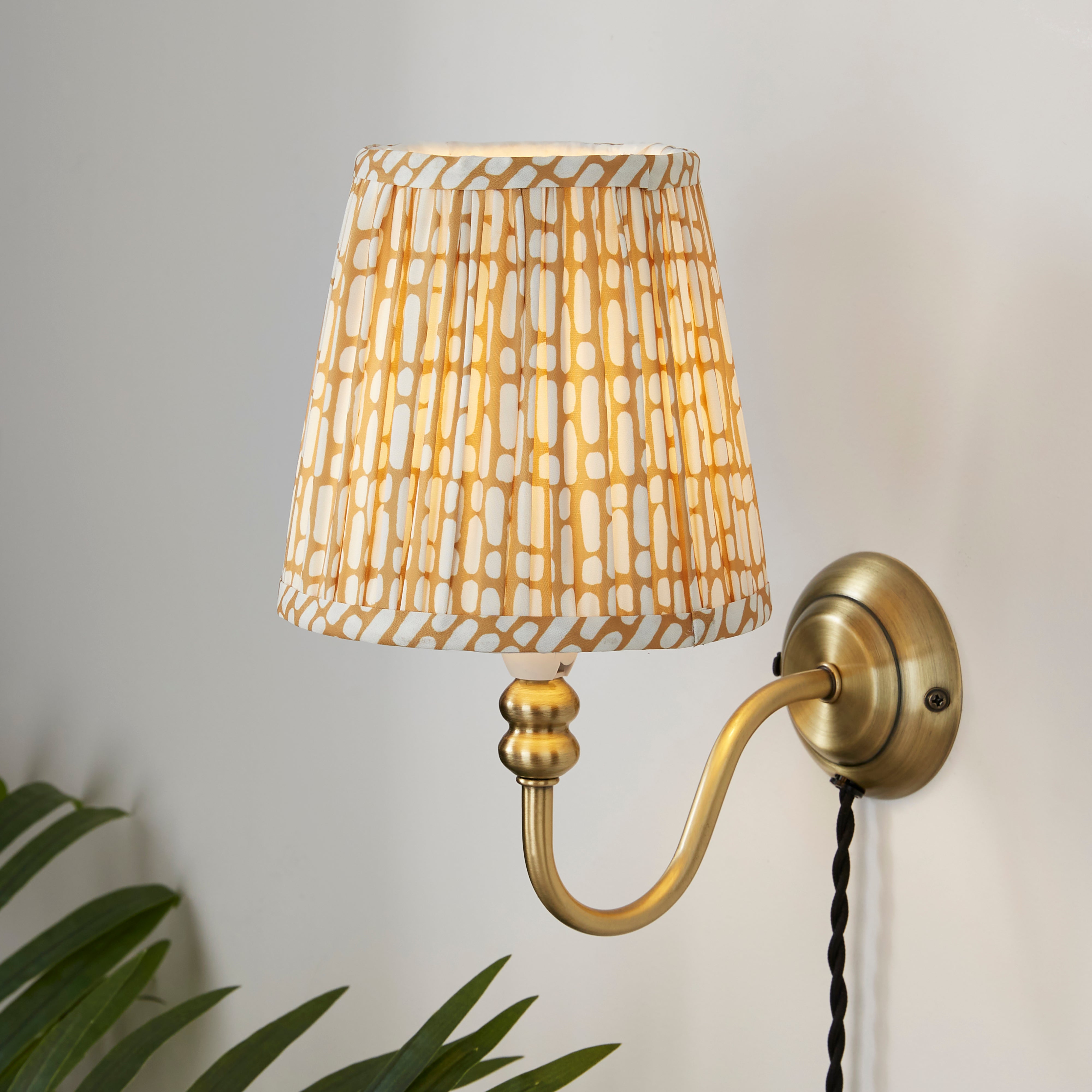 Dash Ruched Tapered Lamp Shade