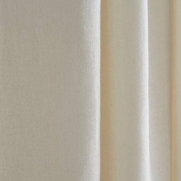 Carousel navigation image position 3 of 4