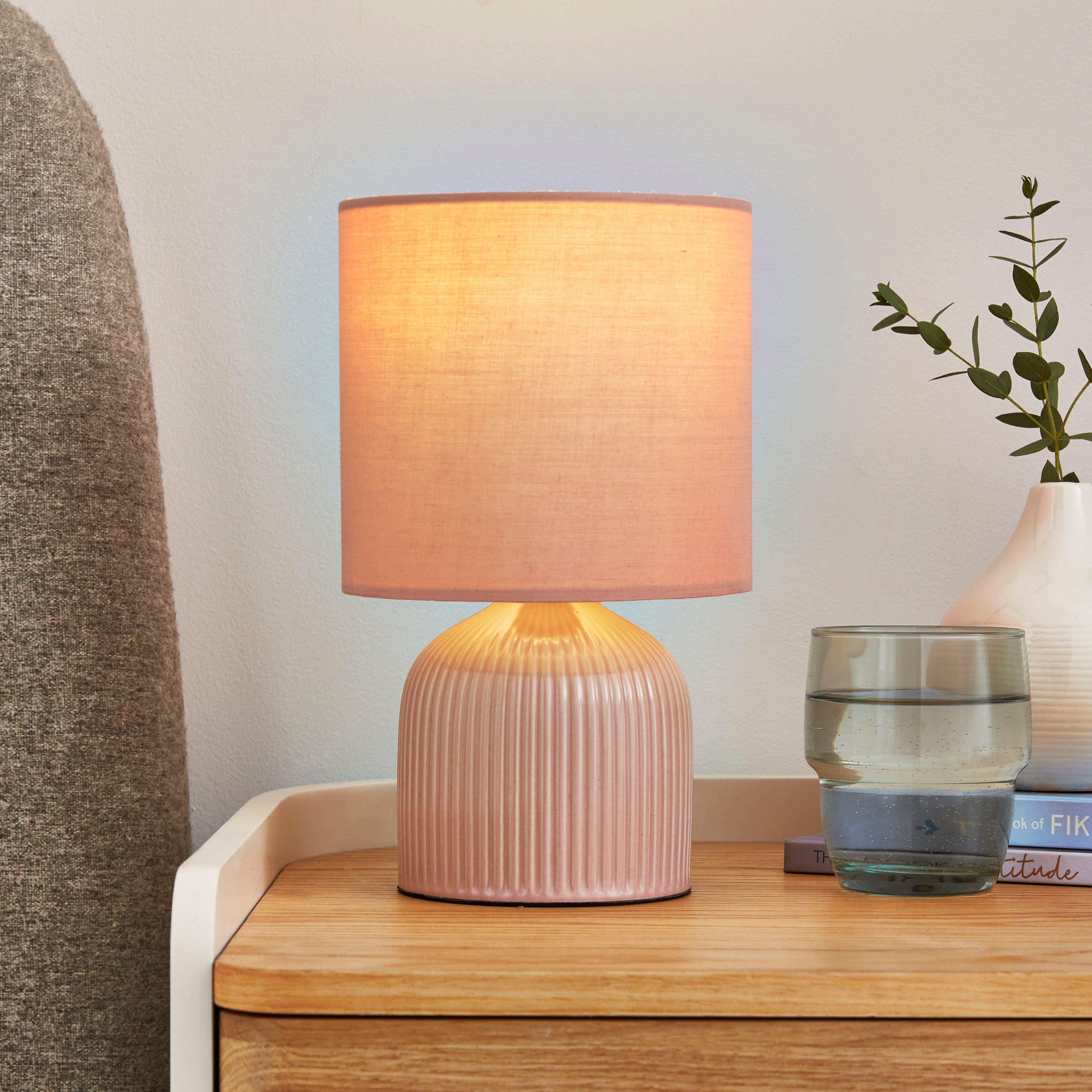 Hebe Ribbed Ceramic Table Lamp