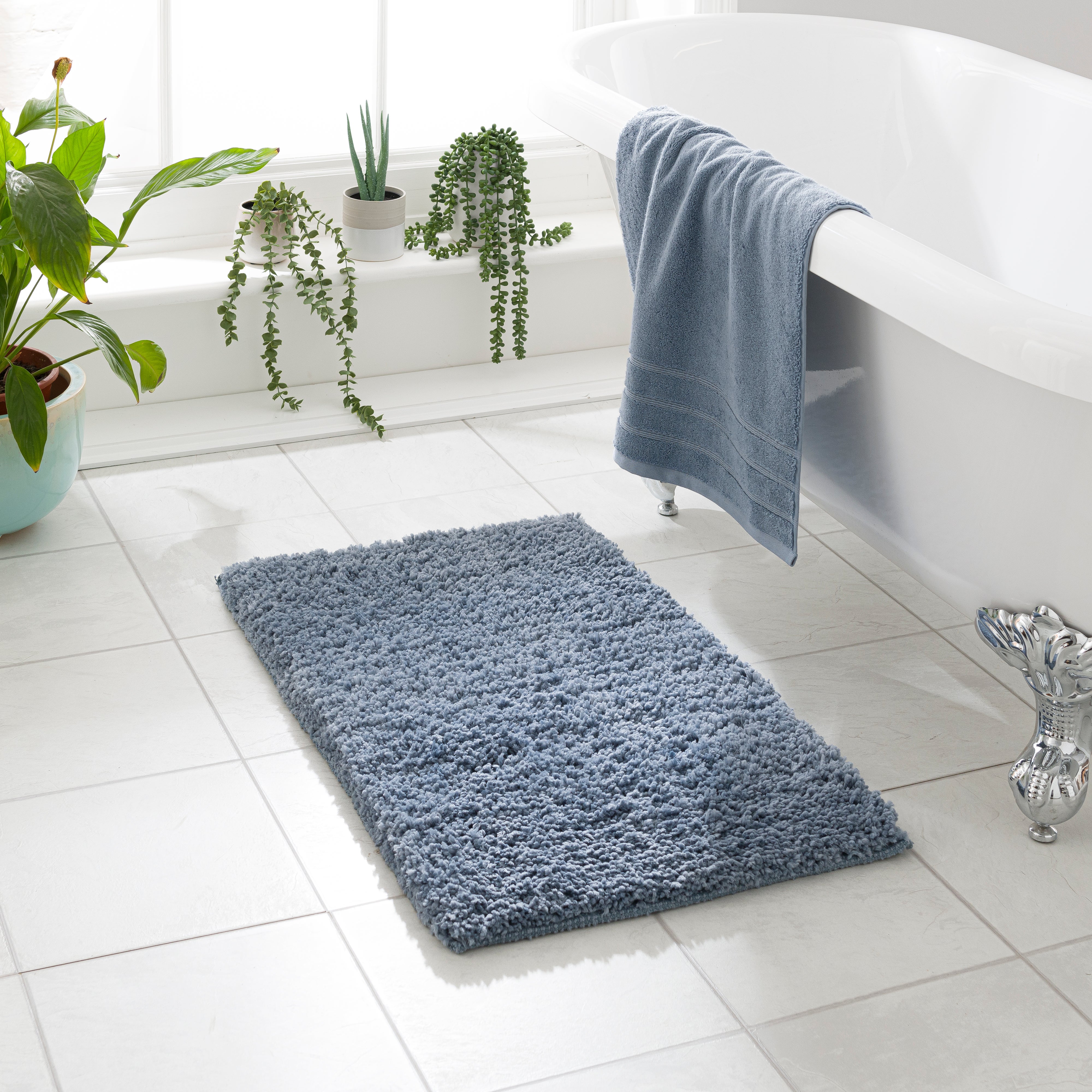 Ultimate Luxuriously Deep Bath Mat Chambray