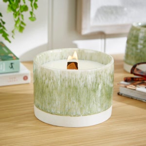 Churchgate Amber And Pine Crackle Candle
