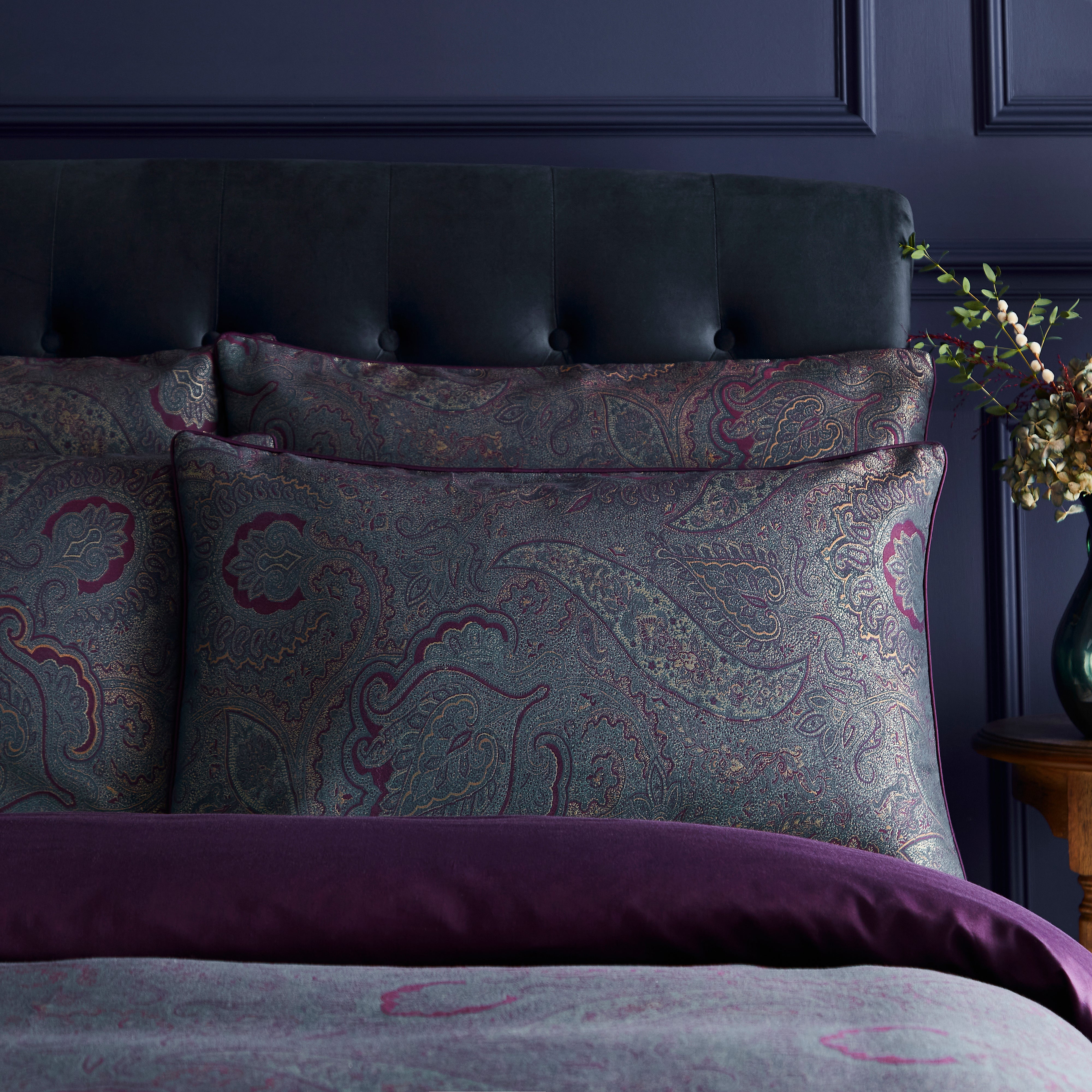 Dorma Paisley Jacquard 300 Thread Count Standard Pillowcase Pair Damson Purple