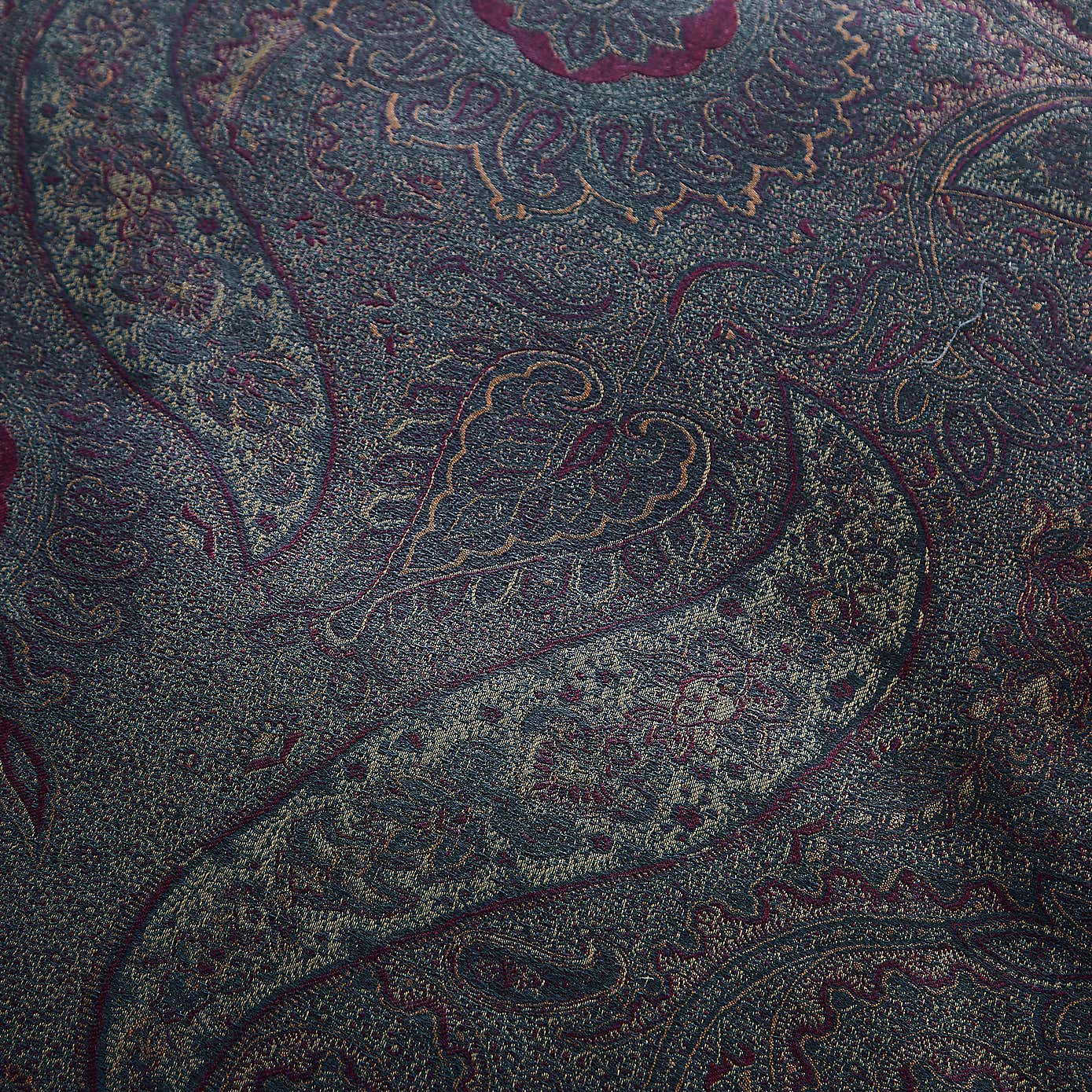 Carousel zoom image position 3 of 5