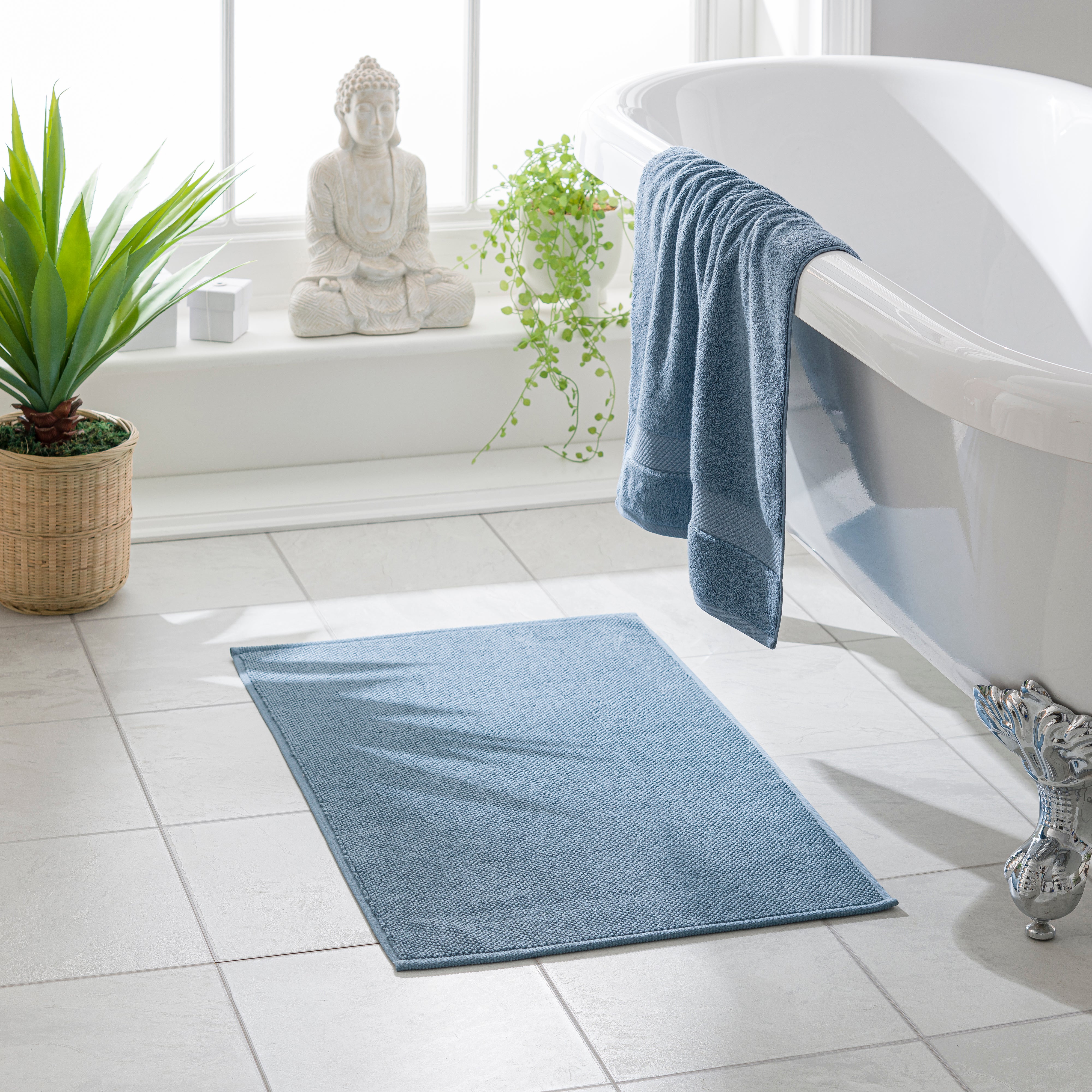 Hotel Heavyweight Terry Bath Mat Atlantic Blue