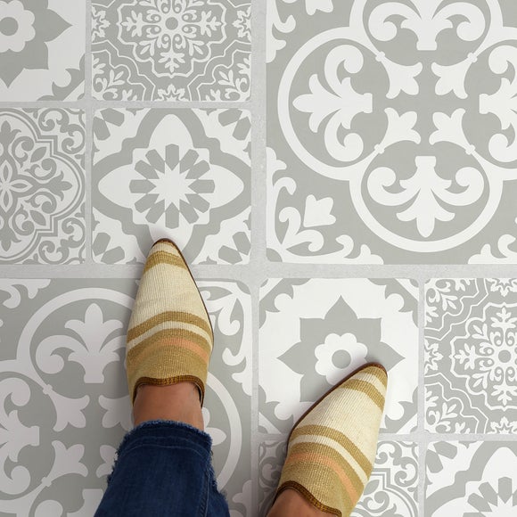 Carousel navigation image position 5 of 6