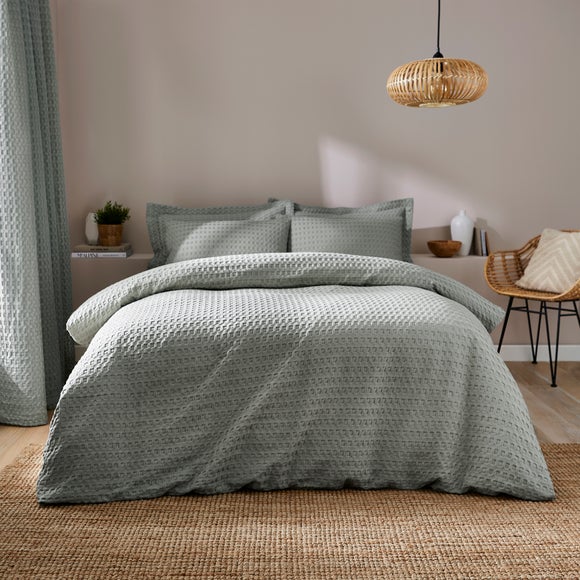 Carousel navigation image position 4 of 6