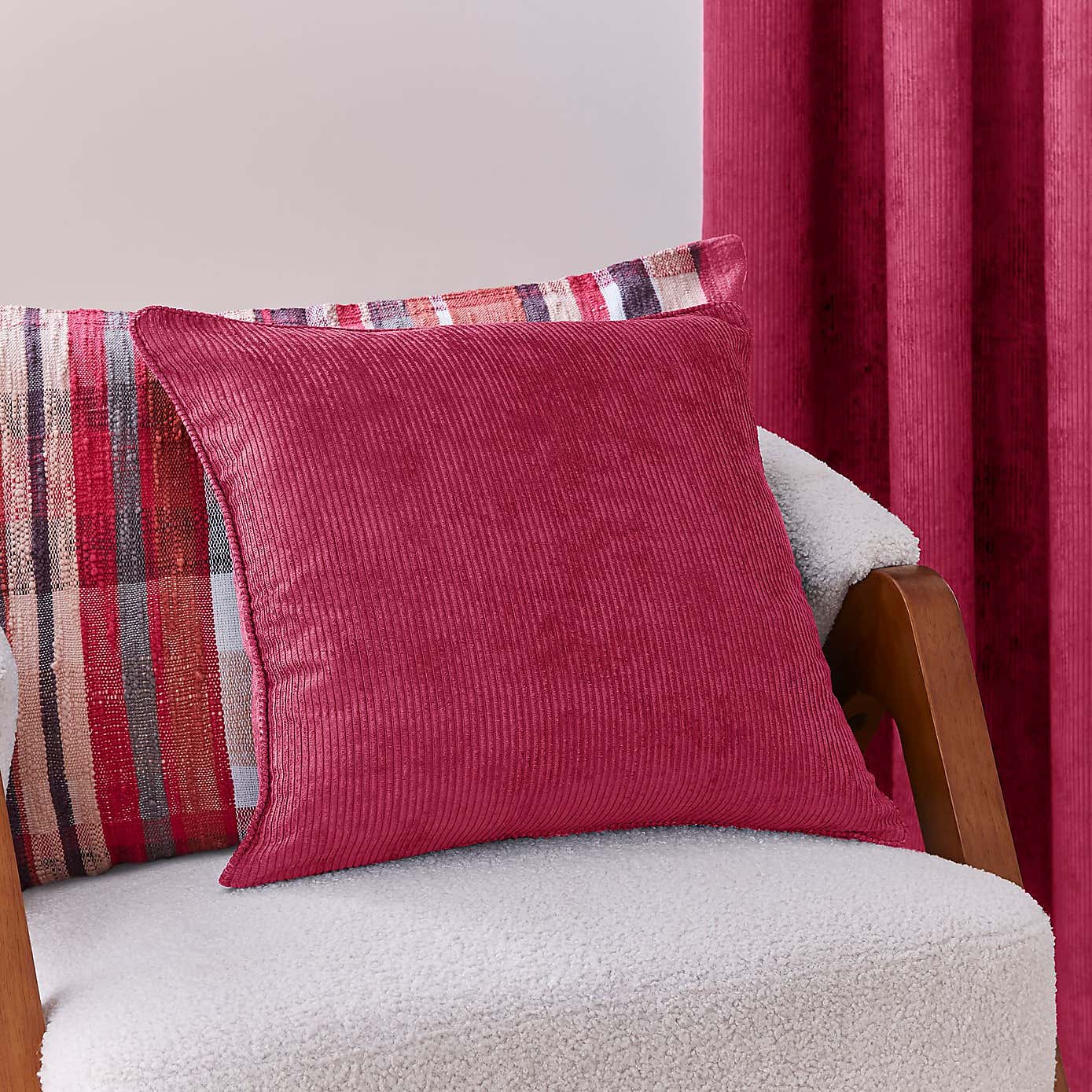 Carousel zoom image position 6 of 7