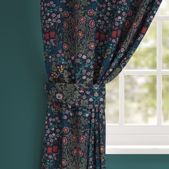 William Morris At Home Blackthorn Made to Measure Fabric Sample Blackthorn Dewberry