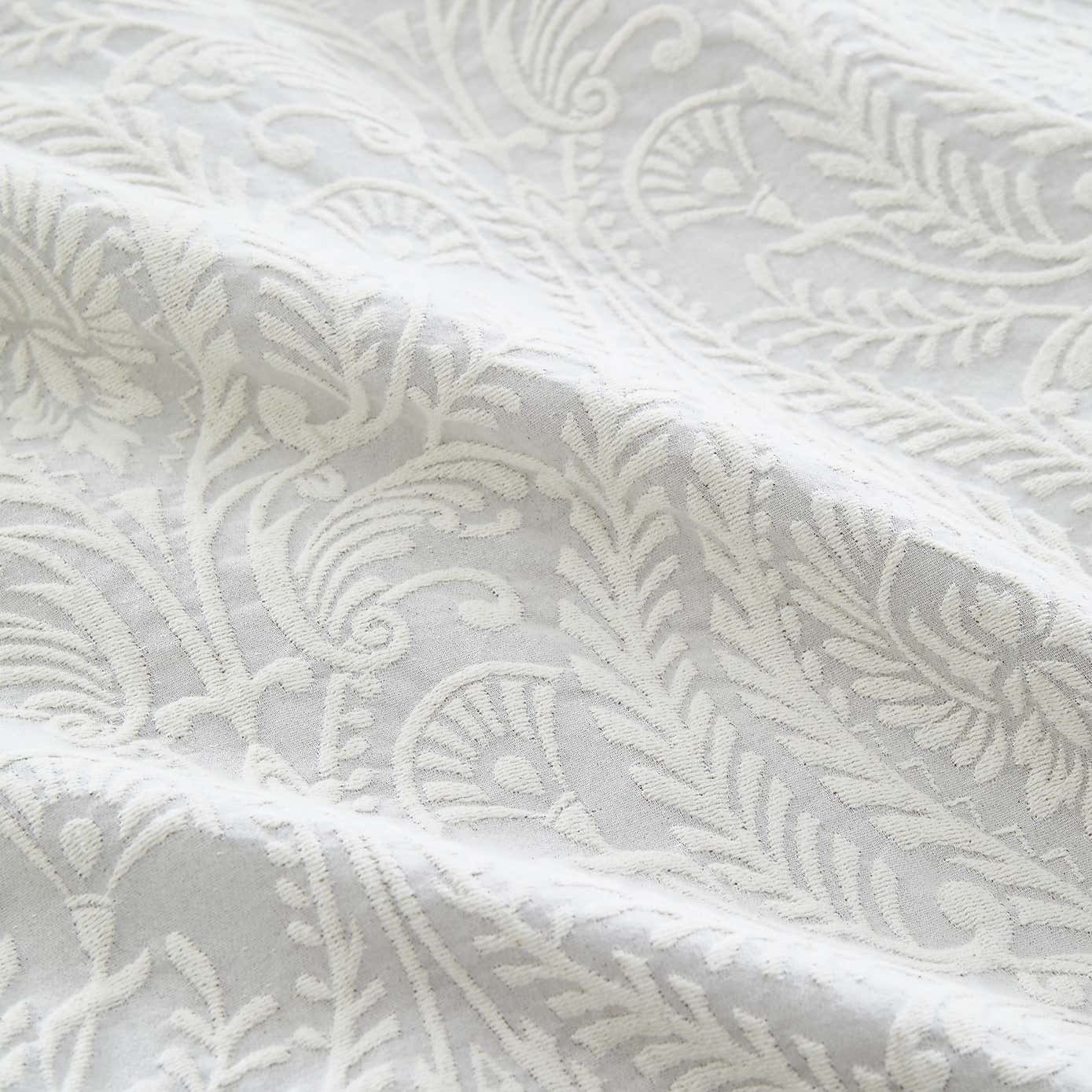 Carousel zoom image position 3 of 3