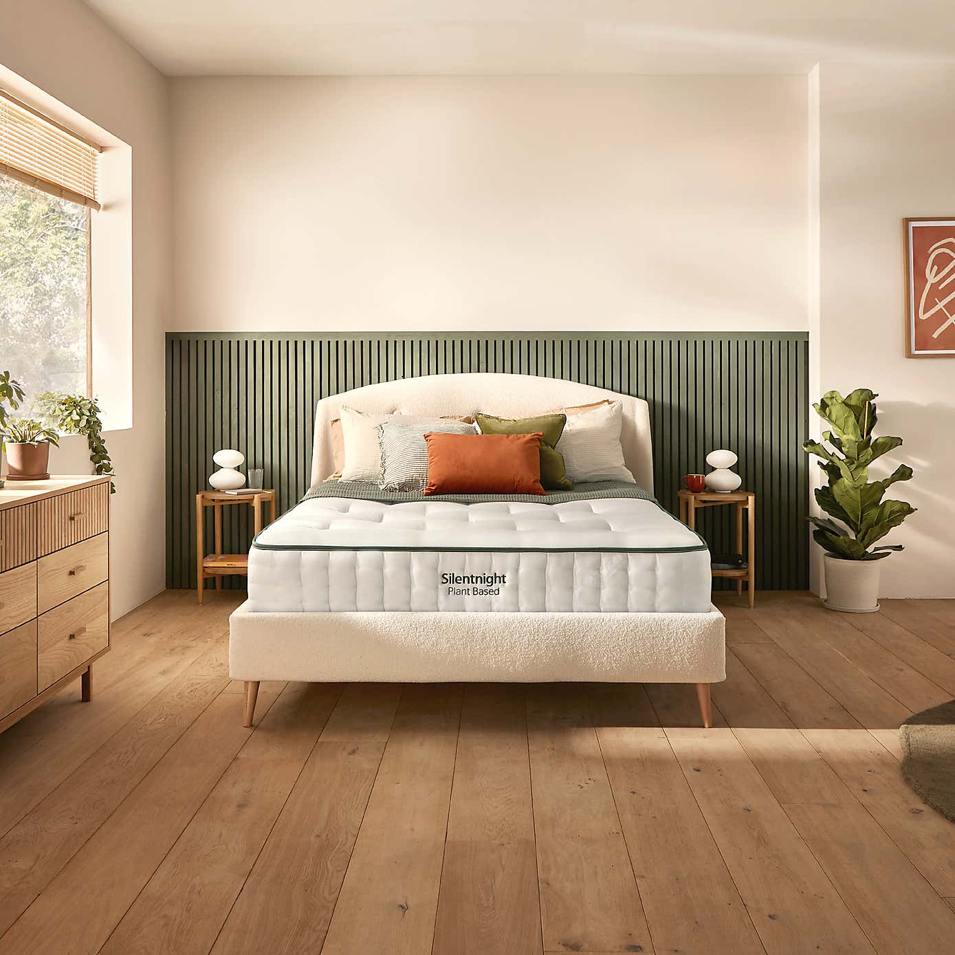 Carousel zoom image position 3 of 8