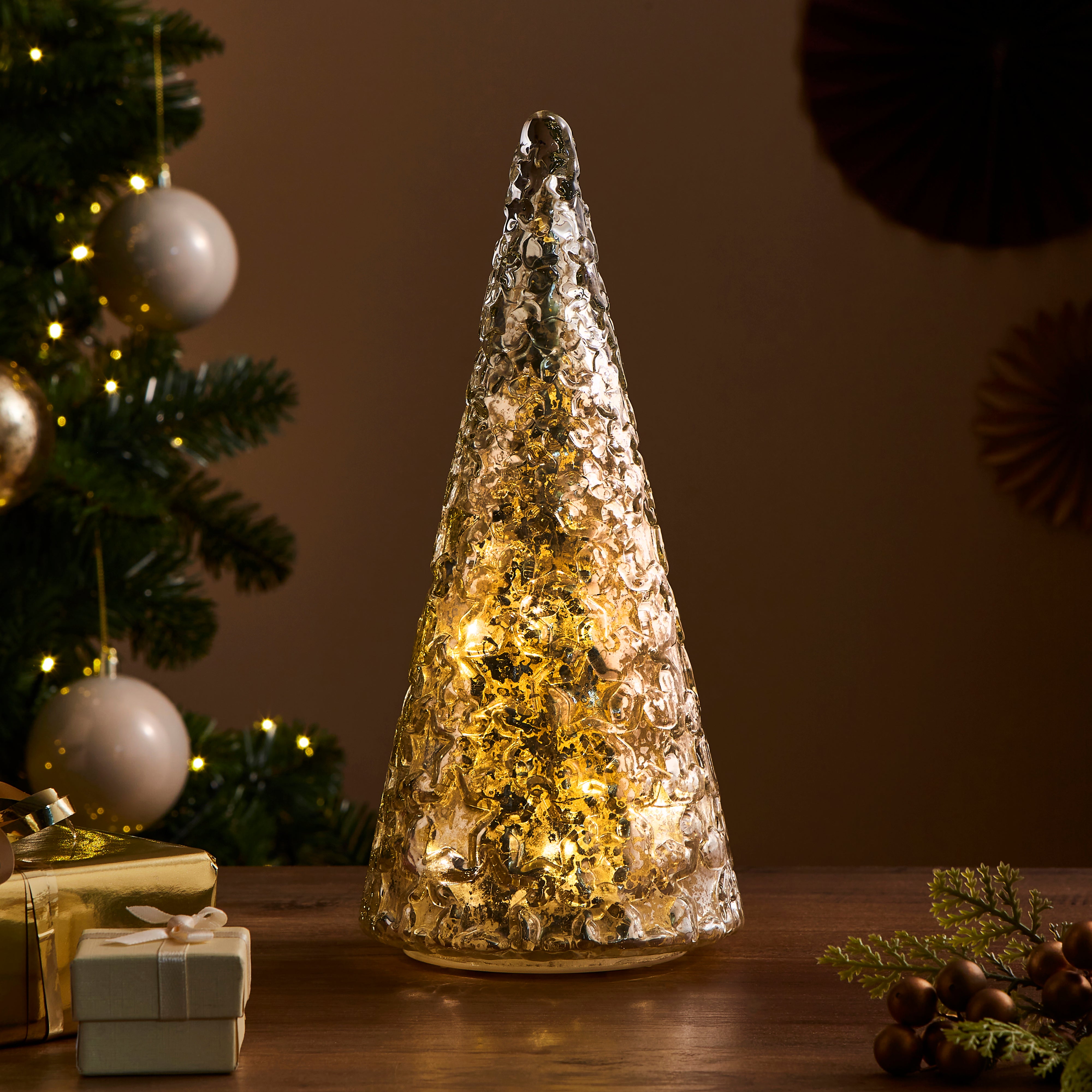 Light Up Gold Starlight Textured Tree