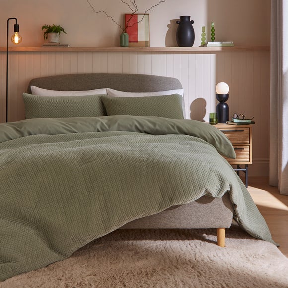 Oakley bedding hotsell