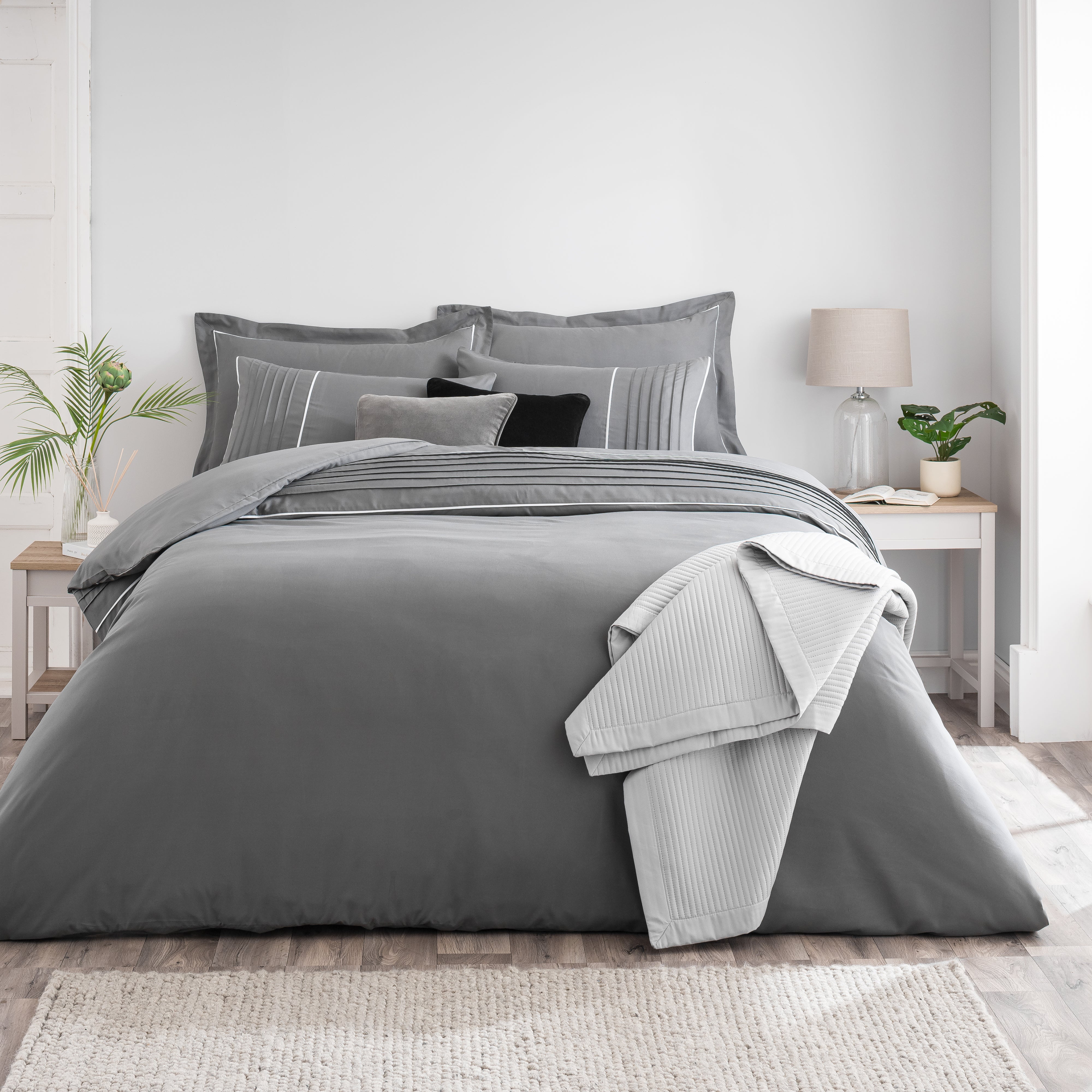 Ryleigh Charcoal Duvet Cover And Pillowcase Set Charcoal