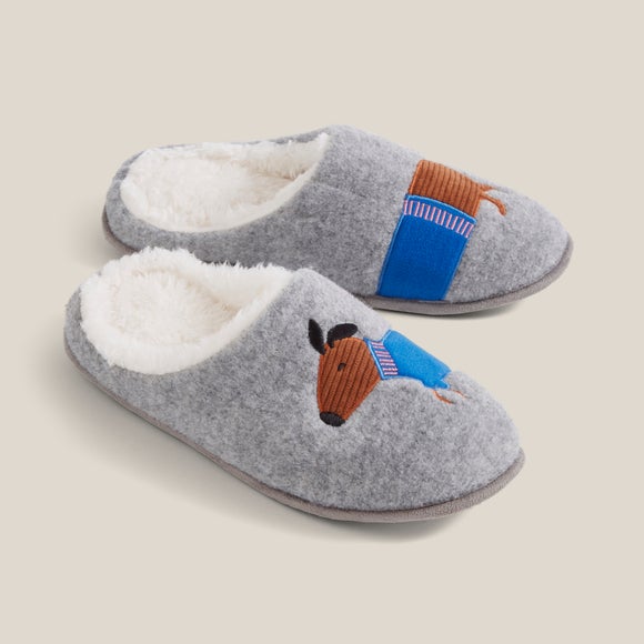 Carousel navigation image position 2 of 3