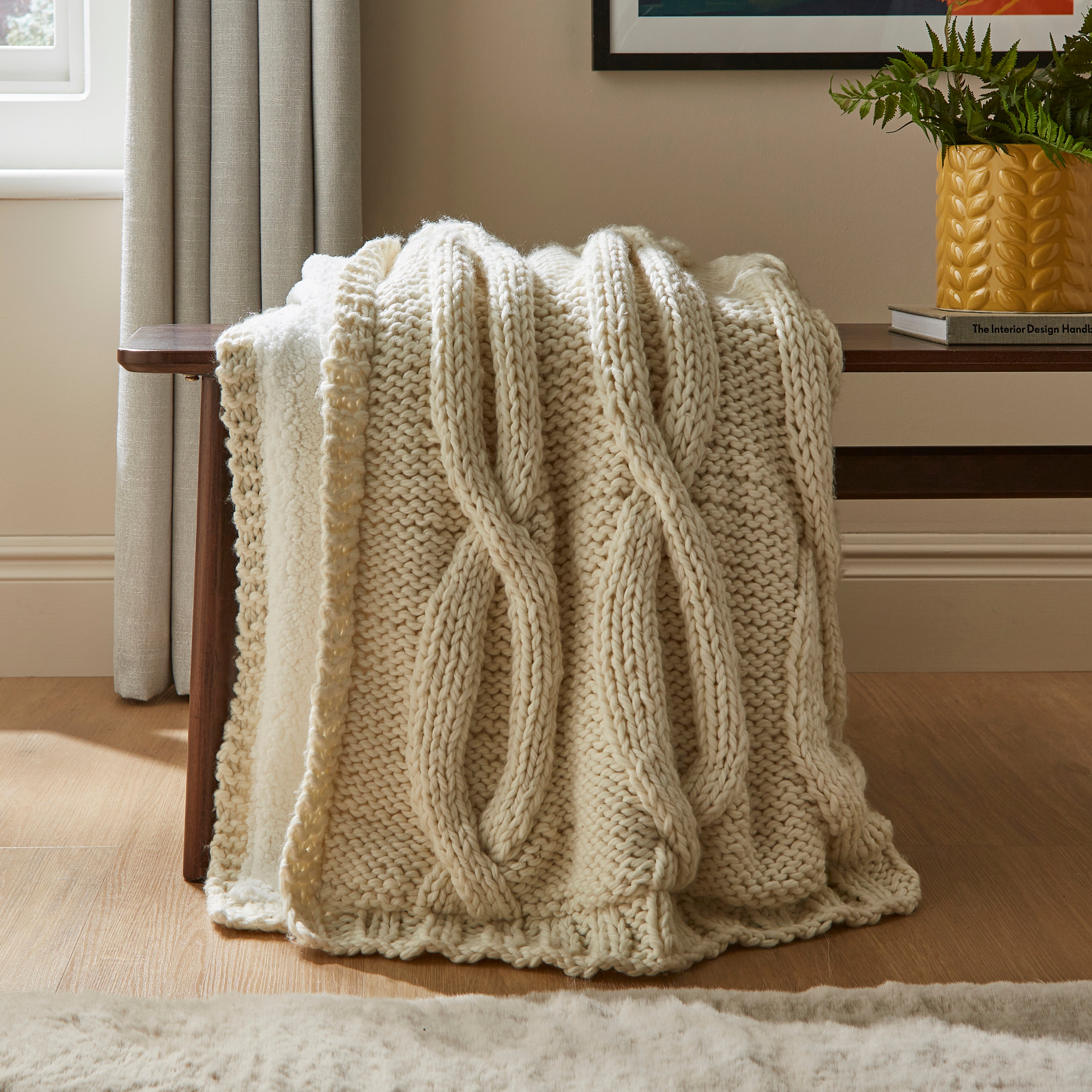 Cable Knit Throw Cream