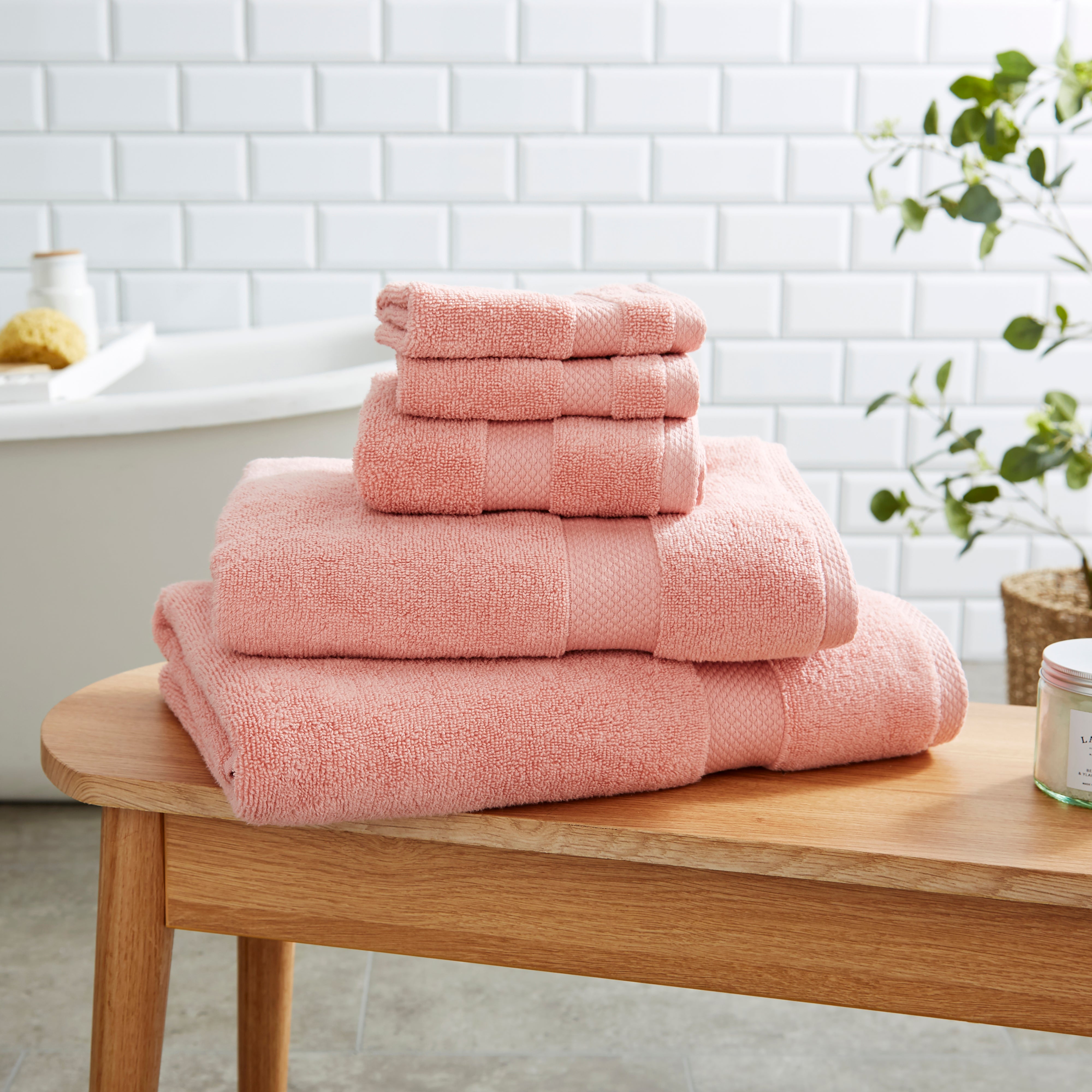 Soft and Fluffy 100% Cotton Coral Towel