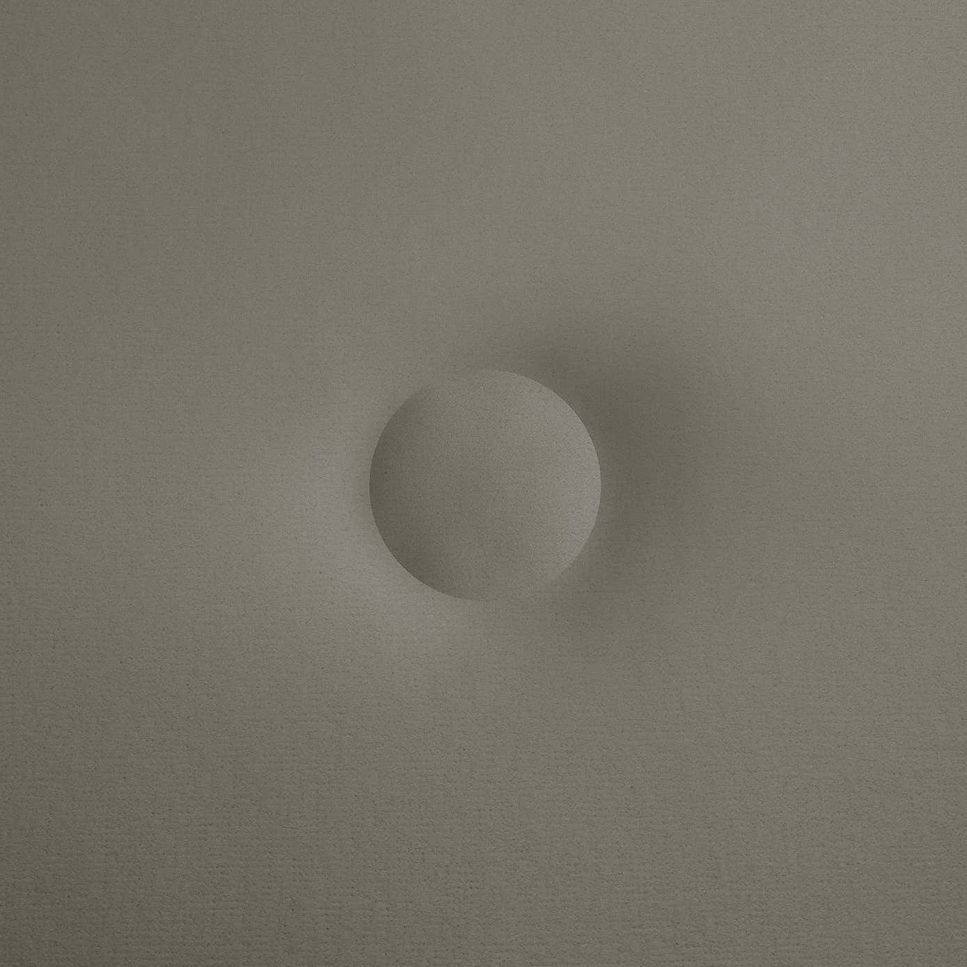 Carousel zoom image position 7 of 8