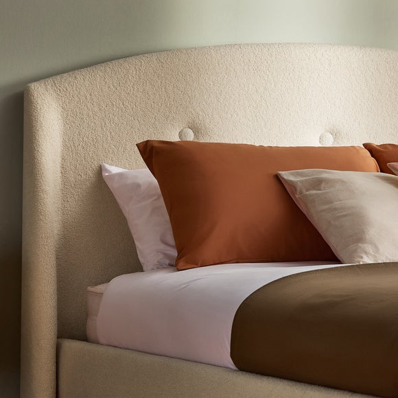 Carousel navigation image position 4 of 9